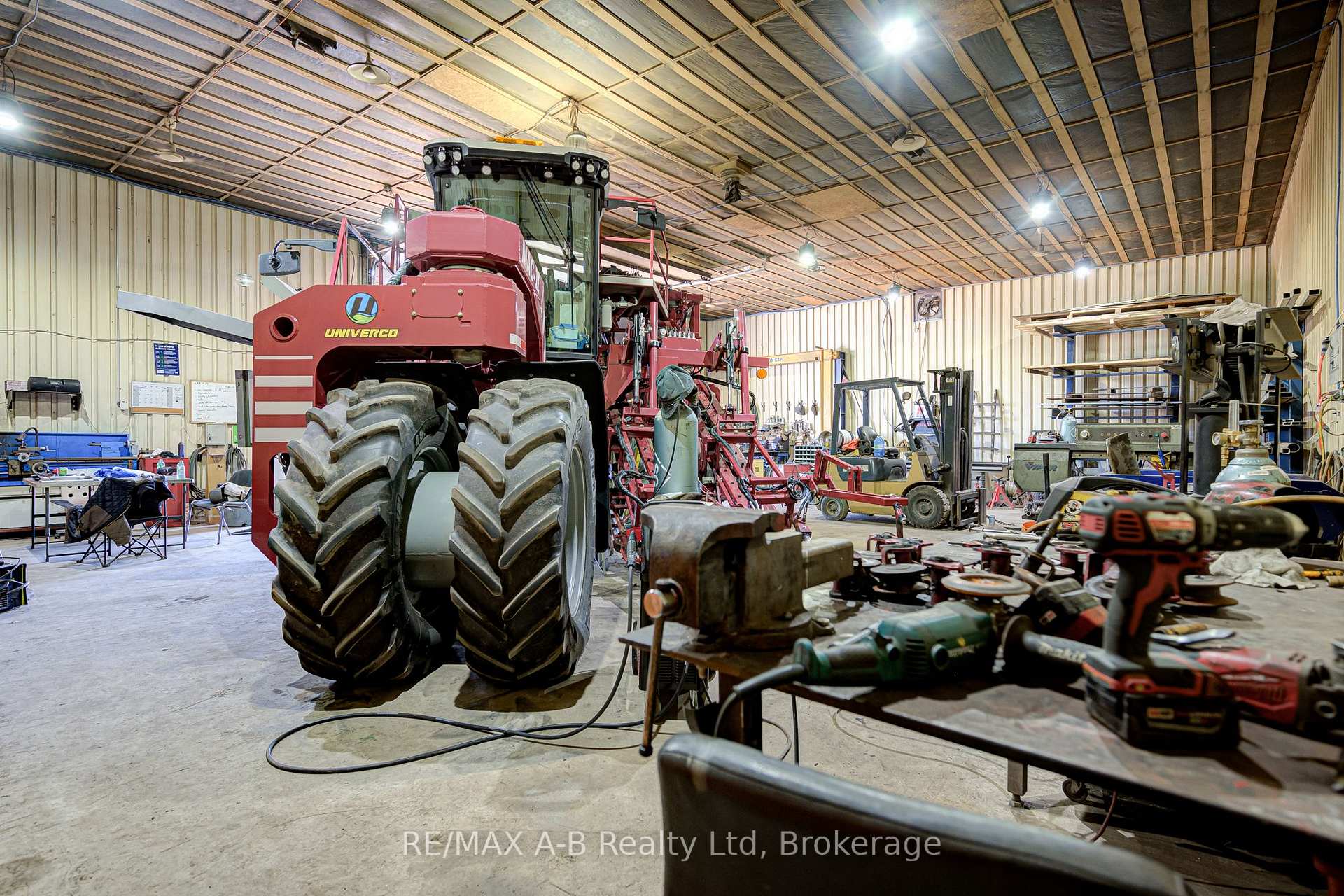 Photo 10 of 170 Wilhelmina Road, King, Rural King — HOMEH