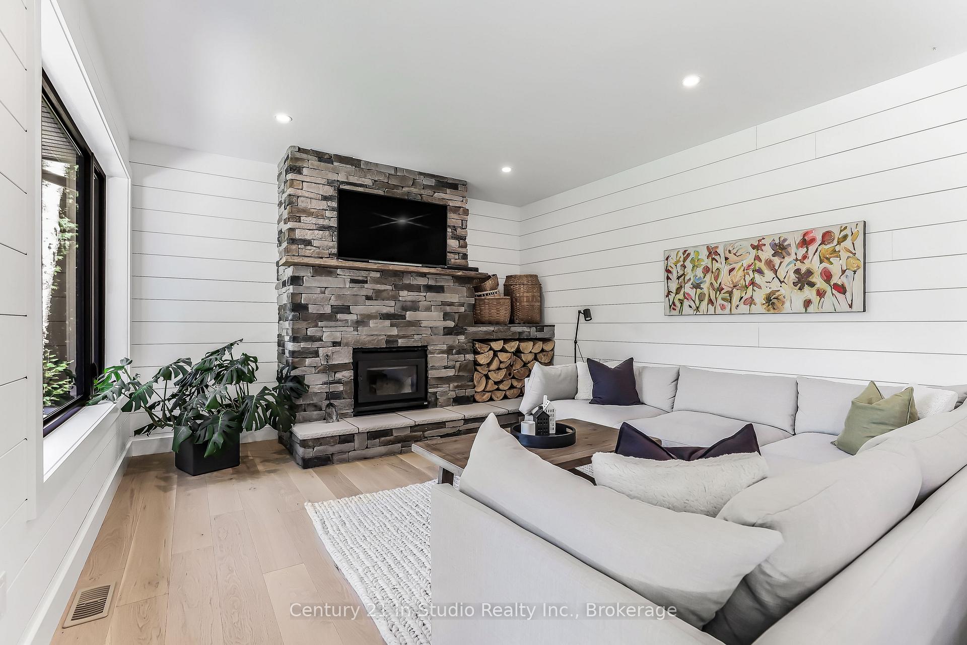 Photo 25 of 19 Richardson Road, Kincardine — HOMEH