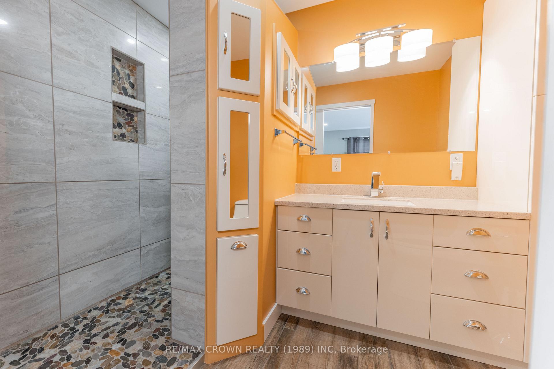 Photo 17 of 88 Mitchell Road, Kapuskasing — HOMEH