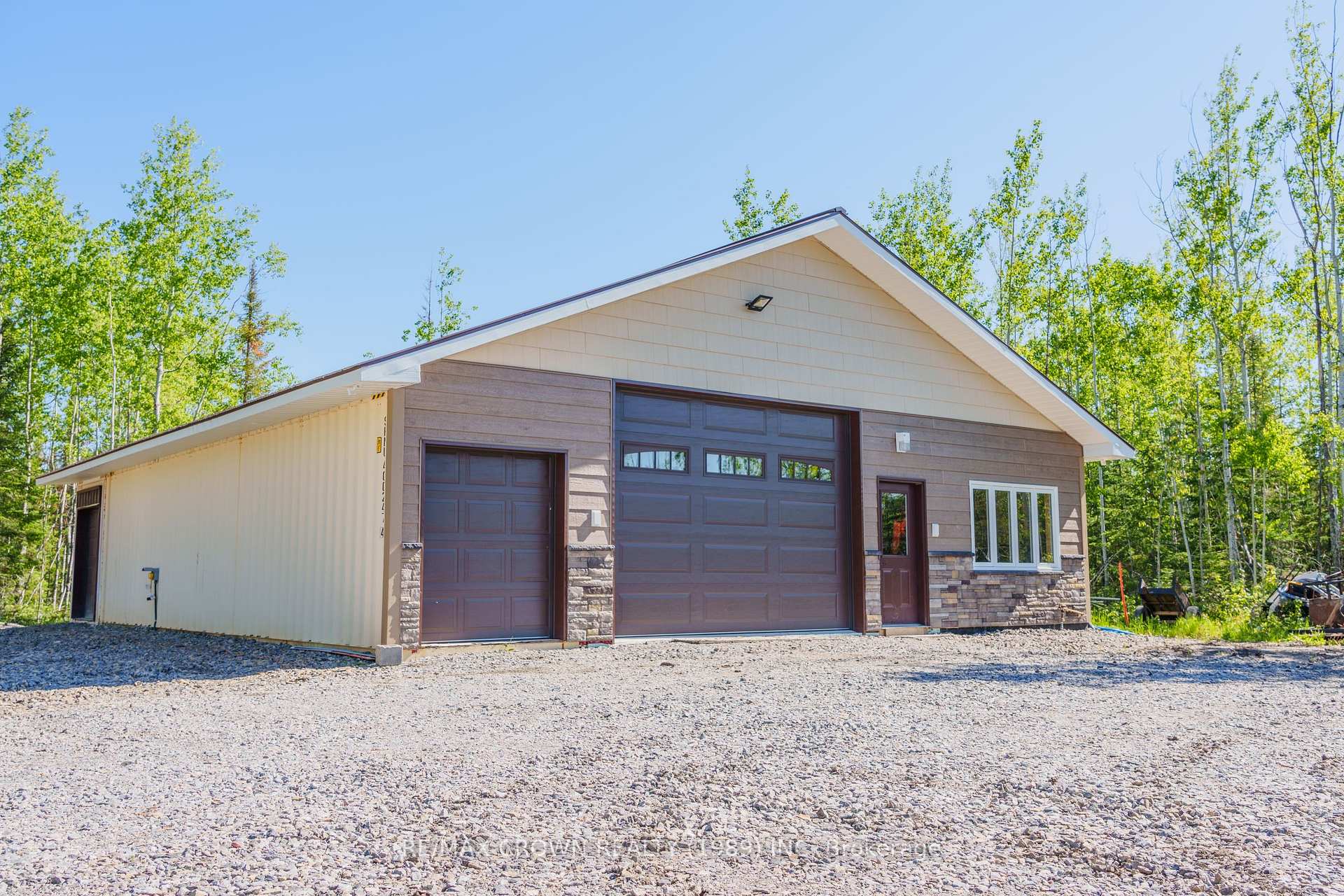 Photo 38 of 88 Mitchell Road, Kapuskasing — HOMEH