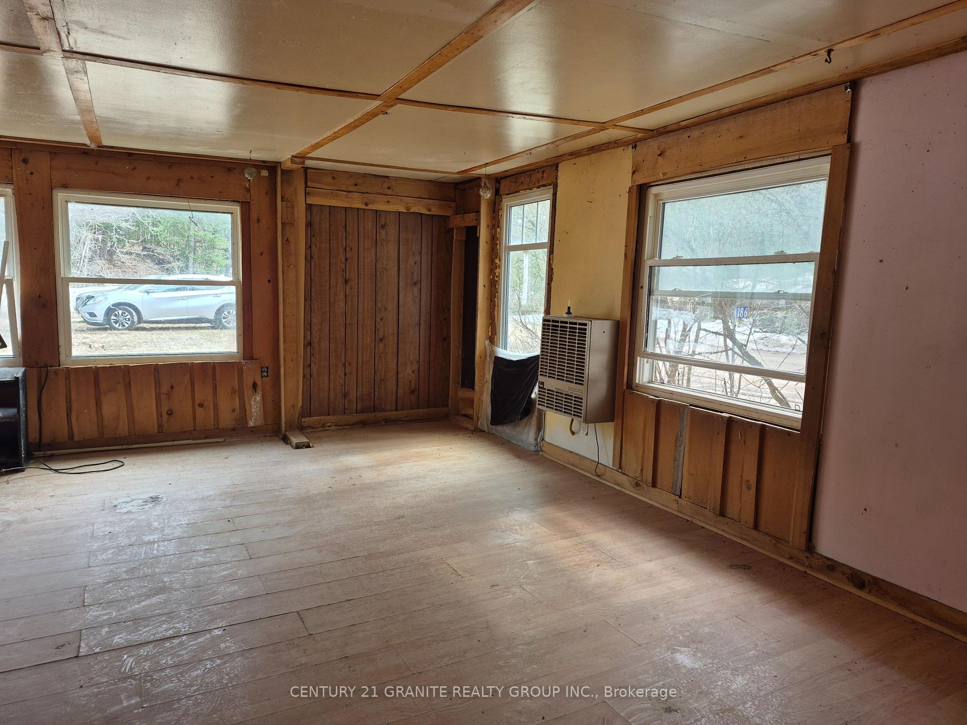 Photo 24 of 186 Limerick Lake Road, Limerick — HOMEH