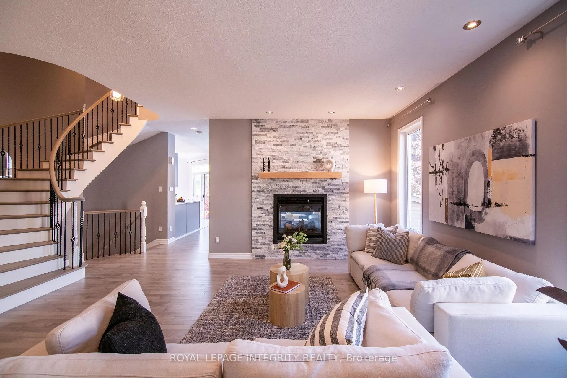 Photo 7 of 34 Keighley Circle, Ottawa, Kanata - Morgan's Grant/South March — HOMEH