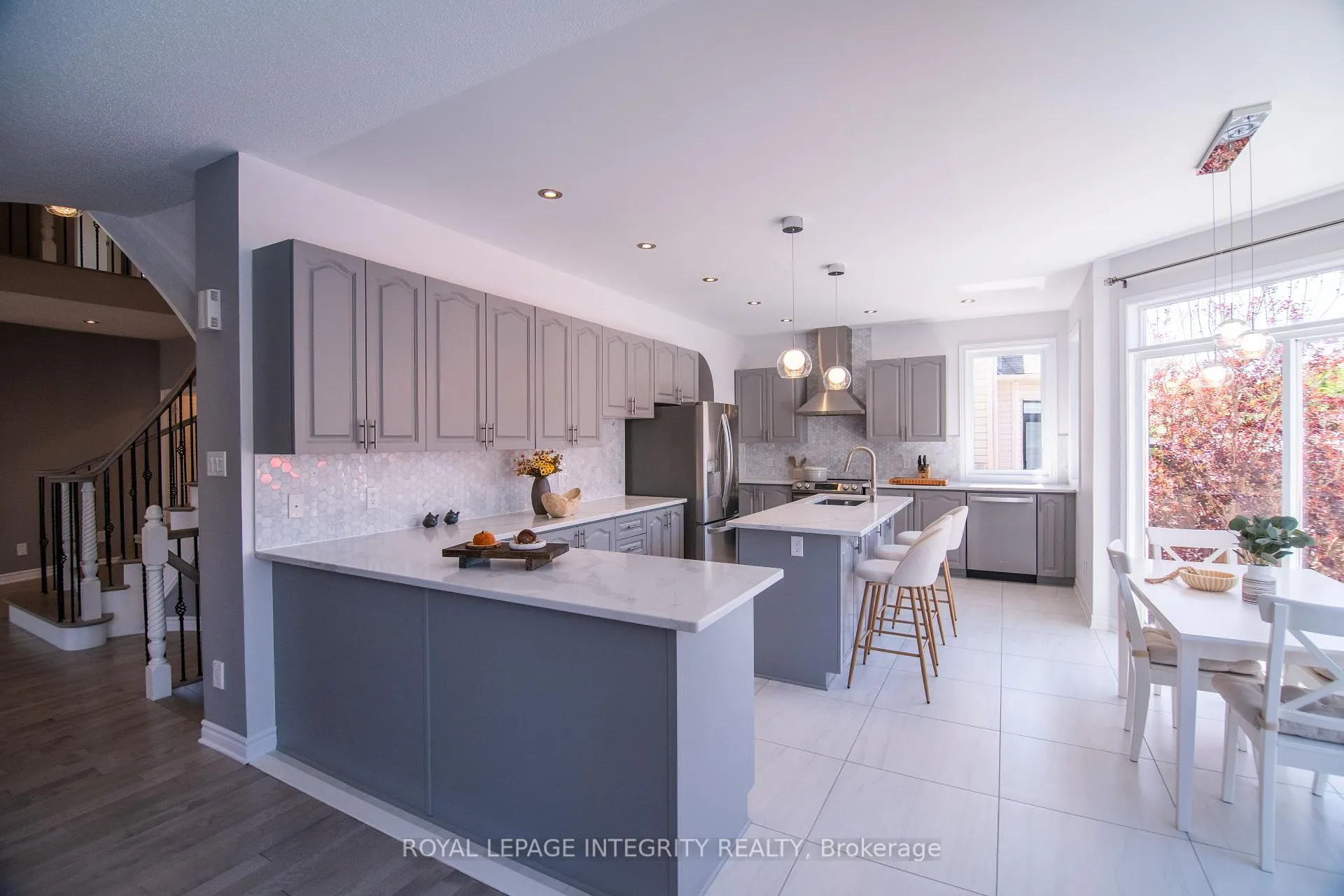 Photo 19 of 34 Keighley Circle, Ottawa, Kanata - Morgan's Grant/South March — HOMEH