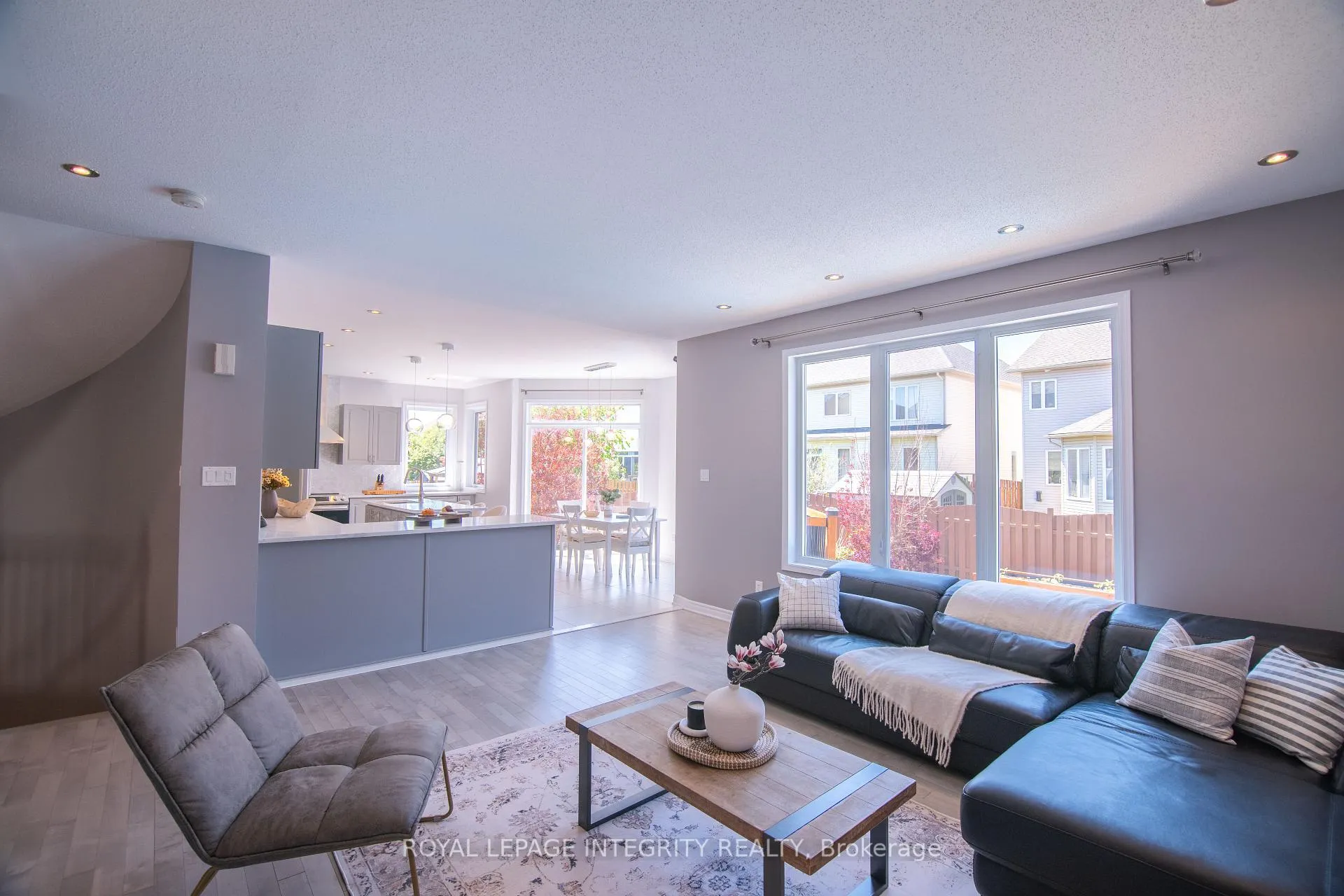 Photo 20 of 34 Keighley Circle, Ottawa, Kanata - Morgan's Grant/South March — HOMEH