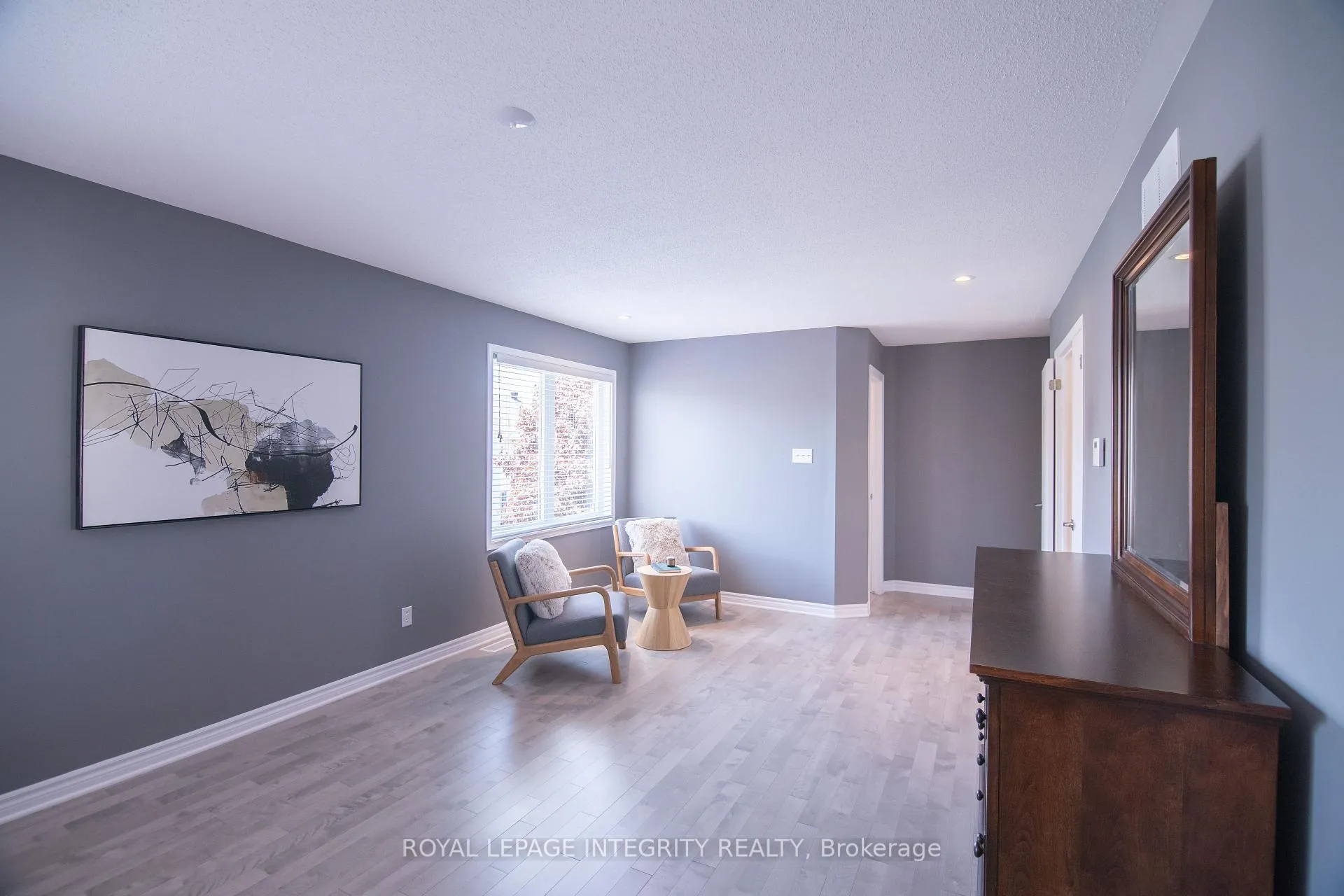 Photo 30 of 34 Keighley Circle, Ottawa, Kanata - Morgan's Grant/South March — HOMEH
