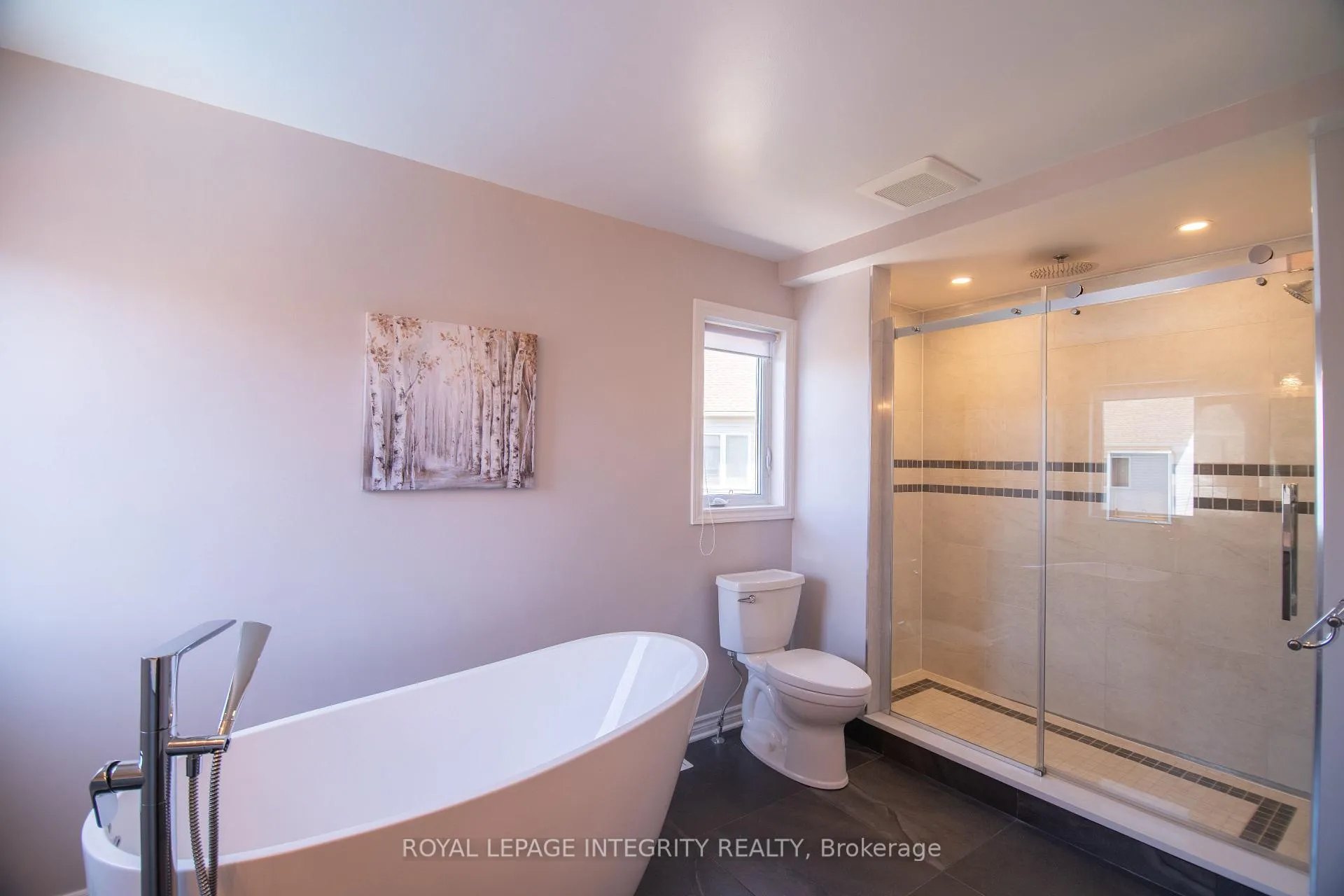 Photo 33 of 34 Keighley Circle, Ottawa, Kanata - Morgan's Grant/South March — HOMEH