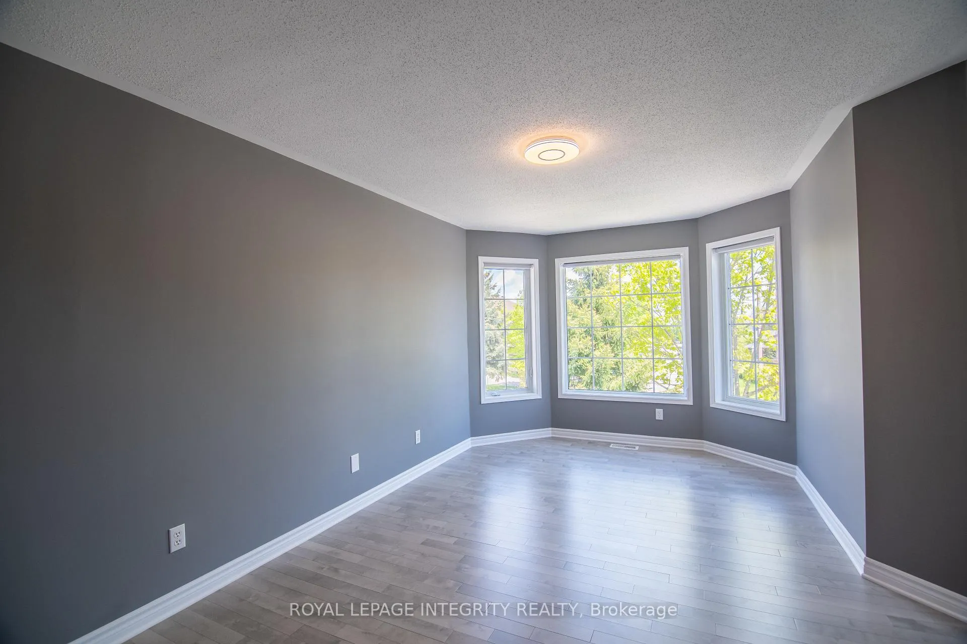 Photo 34 of 34 Keighley Circle, Ottawa, Kanata - Morgan's Grant/South March — HOMEH
