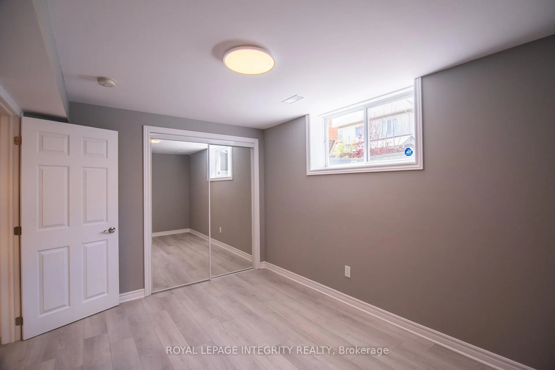 Photo 42 of 34 Keighley Circle, Ottawa, Kanata - Morgan's Grant/South March — HOMEH