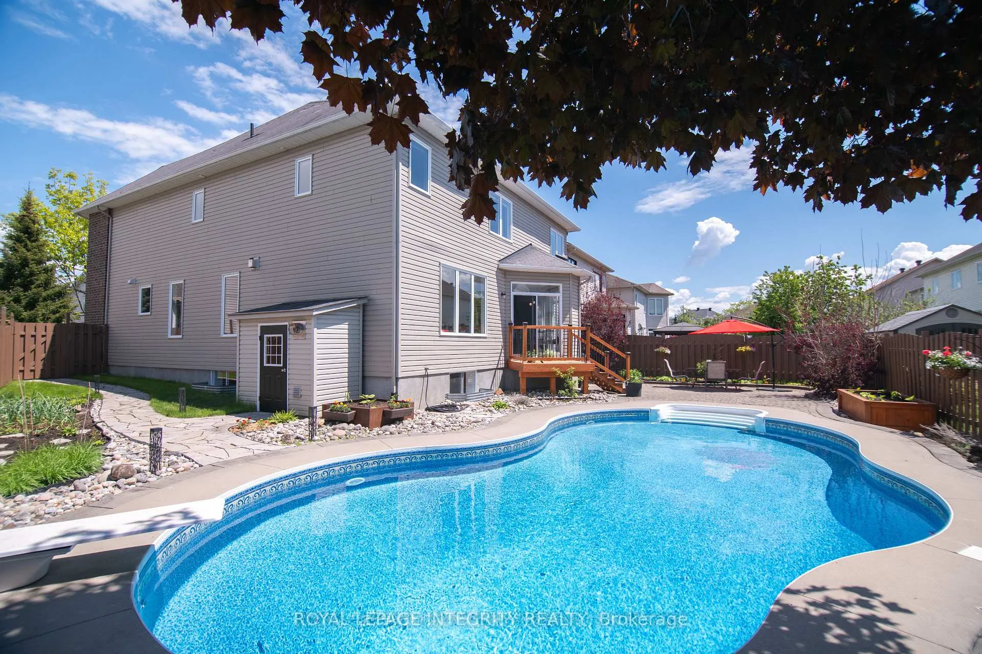 Photo 45 of 34 Keighley Circle, Ottawa, Kanata - Morgan's Grant/South March — HOMEH
