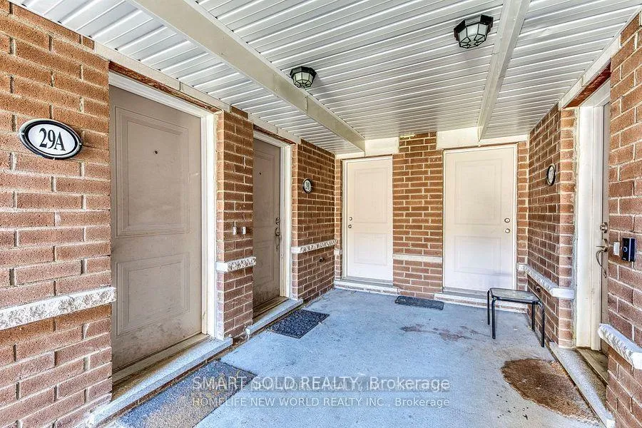 Photo 2 of Unit A, 29 Luzon Avenue, Markham, Box Grove — HOMEH