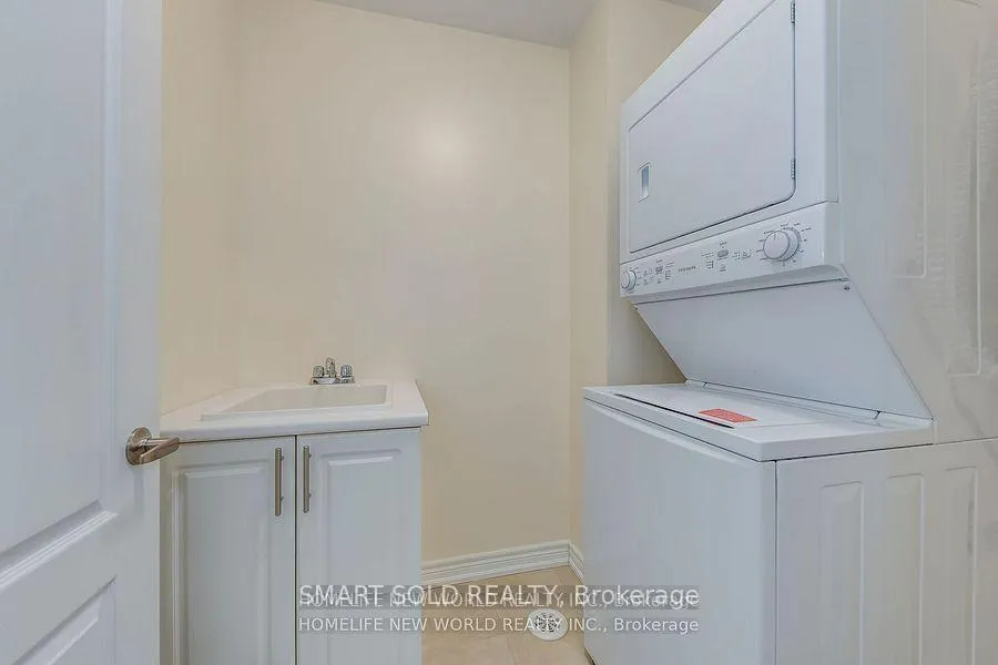 Photo 8 of Unit A, 29 Luzon Avenue, Markham, Box Grove — HOMEH
