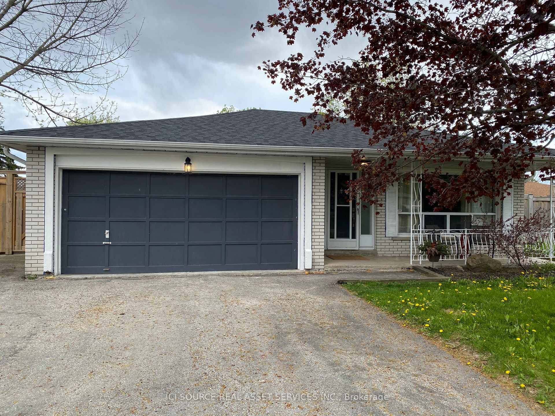Photo 1 of 172 Kingsview Drive, Caledon, Bolton North — HOMEH