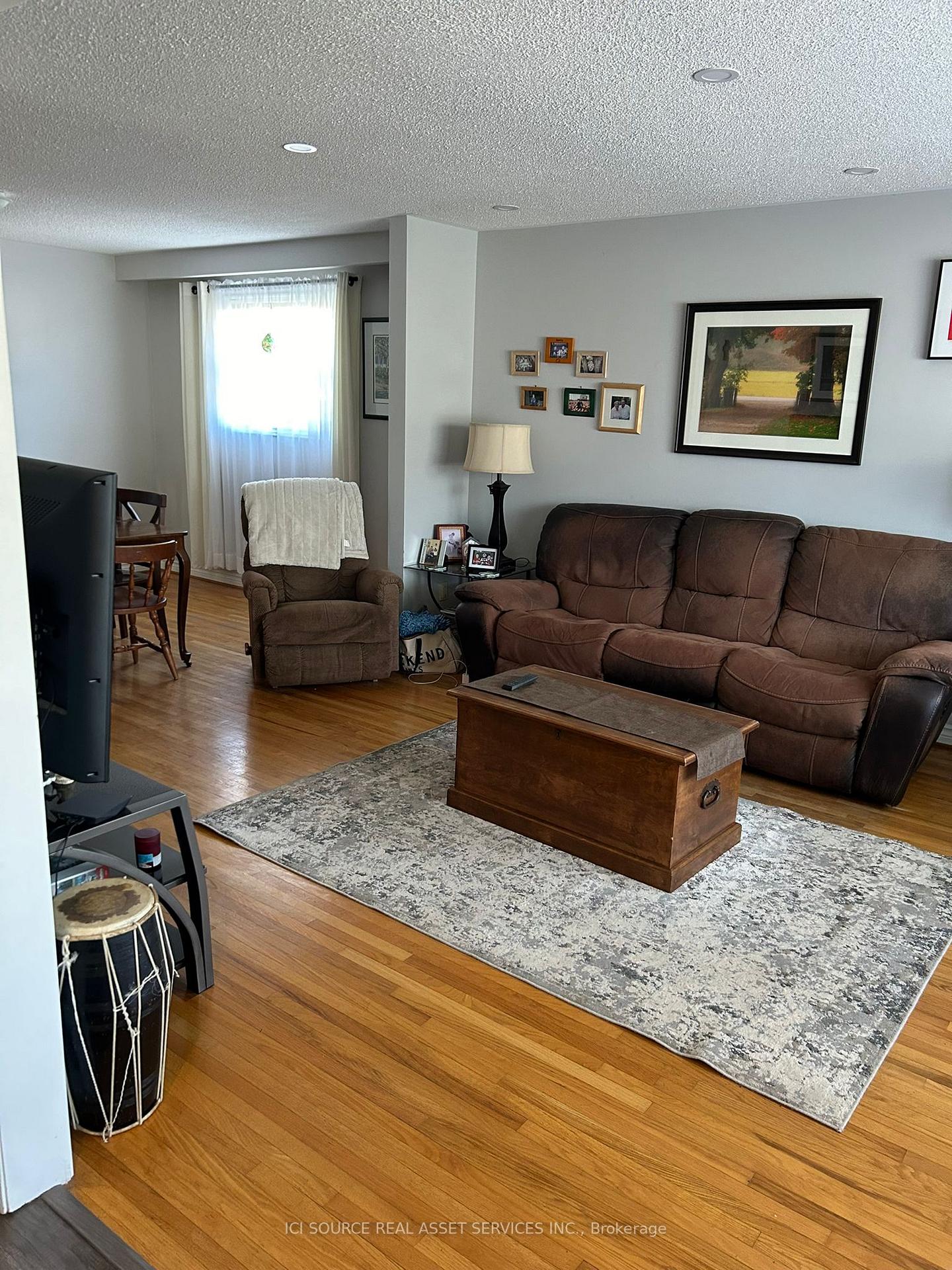 Photo 6 of 172 Kingsview Drive, Caledon, Bolton North — HOMEH