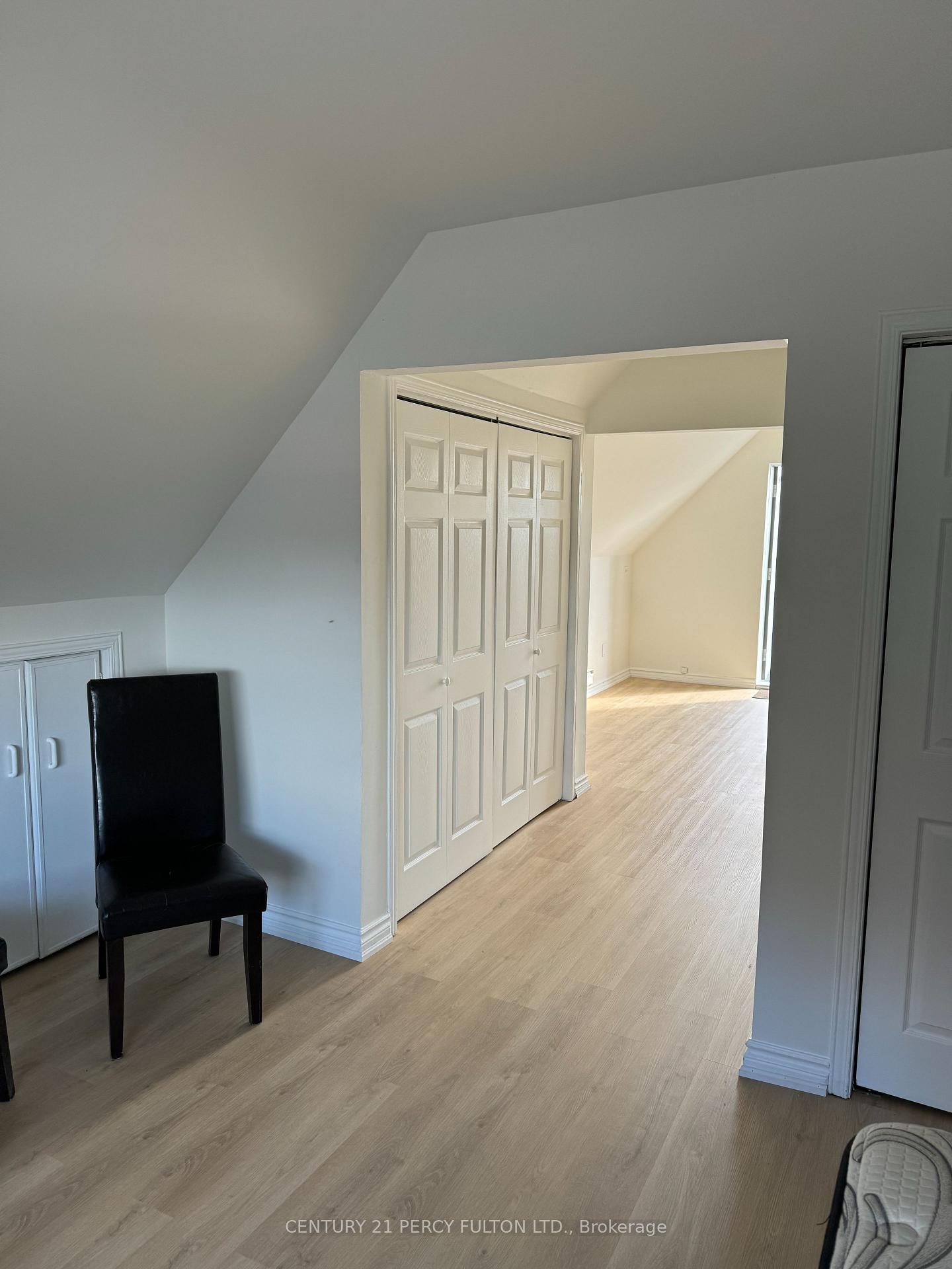 Photo 3 of Unit 6, 2527 Danforth Avenue, Toronto, East End-Danforth — HOMEH
