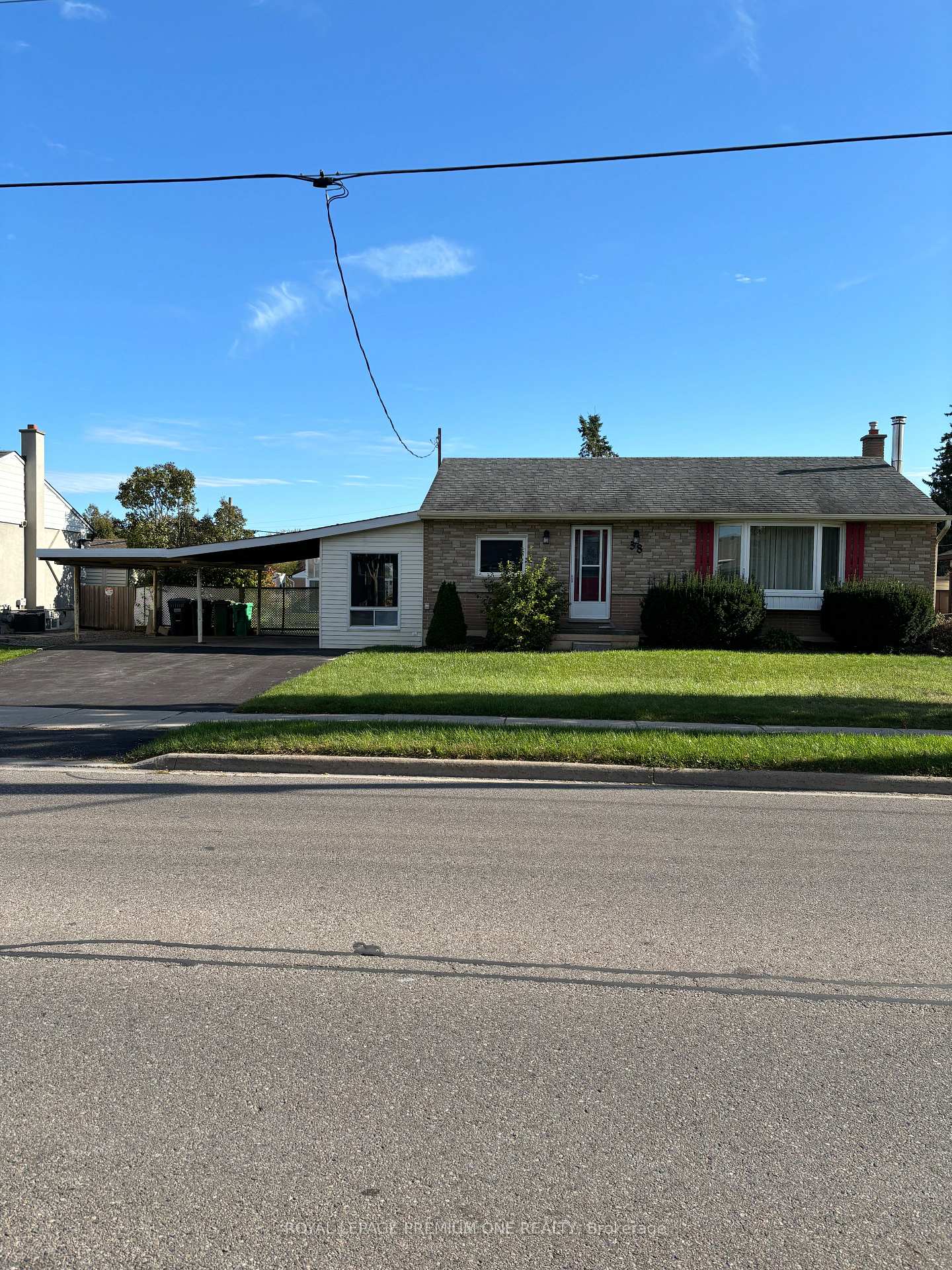 Photo 1 of 58 Ellwood Drive W, Caledon, Bolton West — HOMEH