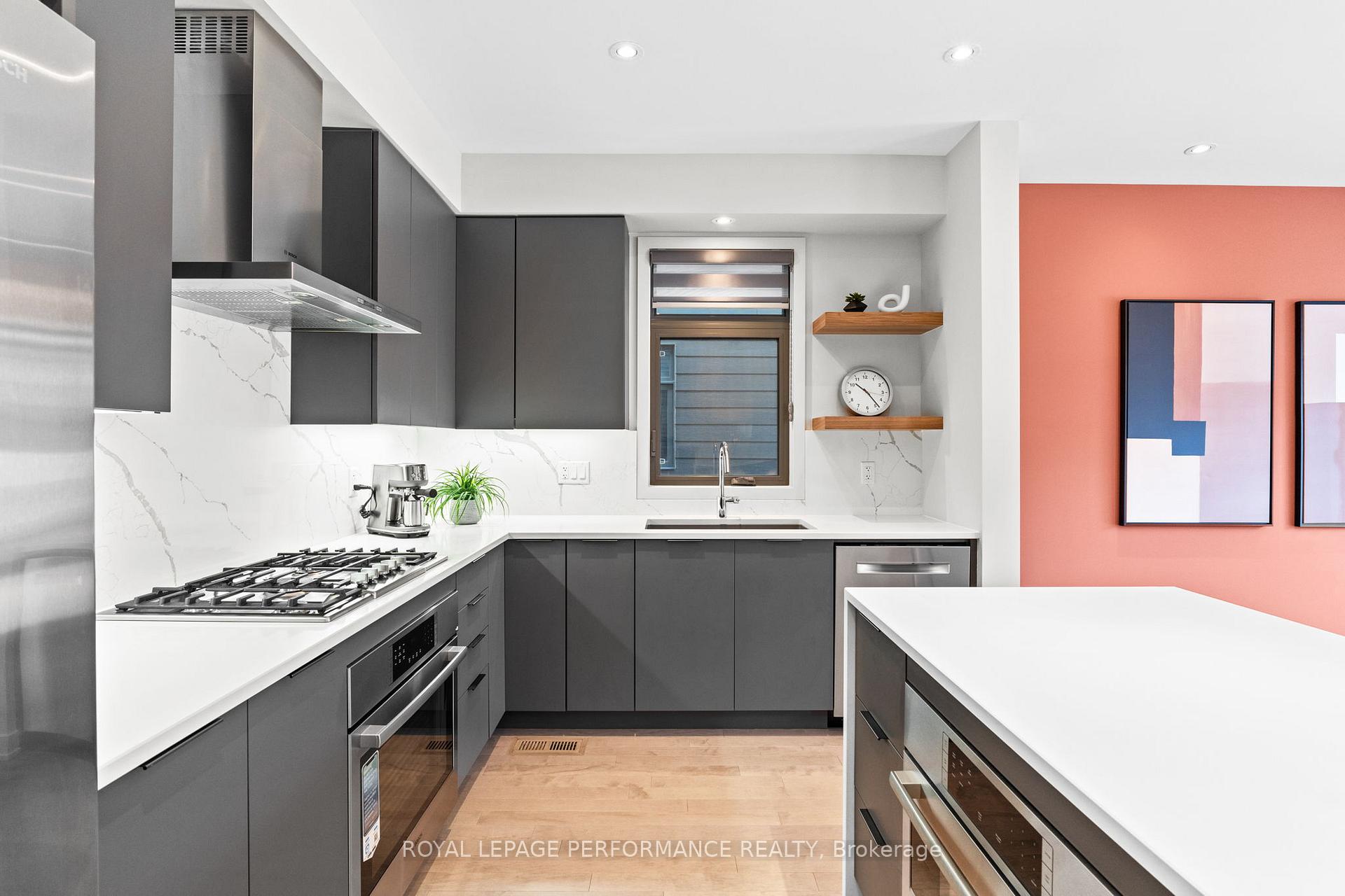 Photo 8 of 720 Wooler Place, Ottawa, Leitrim — HOMEH