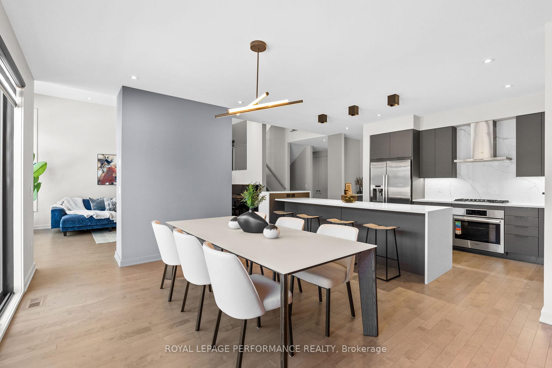 Photo 12 of 720 Wooler Place, Ottawa, Leitrim — HOMEH