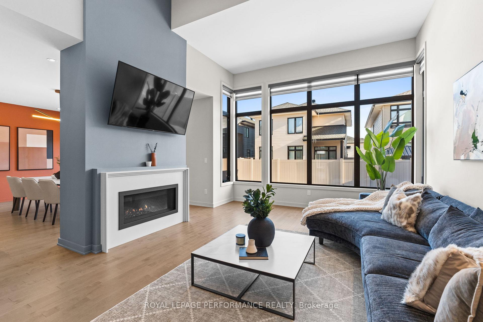 Photo 13 of 720 Wooler Place, Ottawa, Leitrim — HOMEH