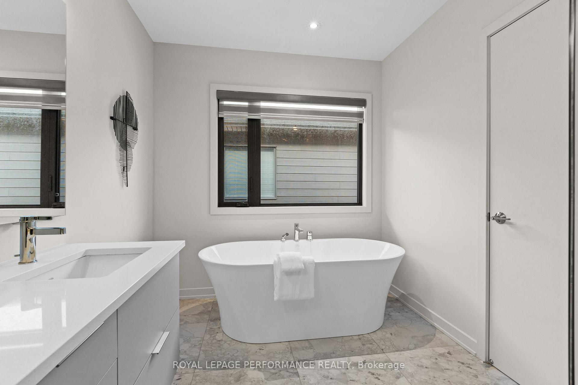 Photo 22 of 720 Wooler Place, Ottawa, Leitrim — HOMEH