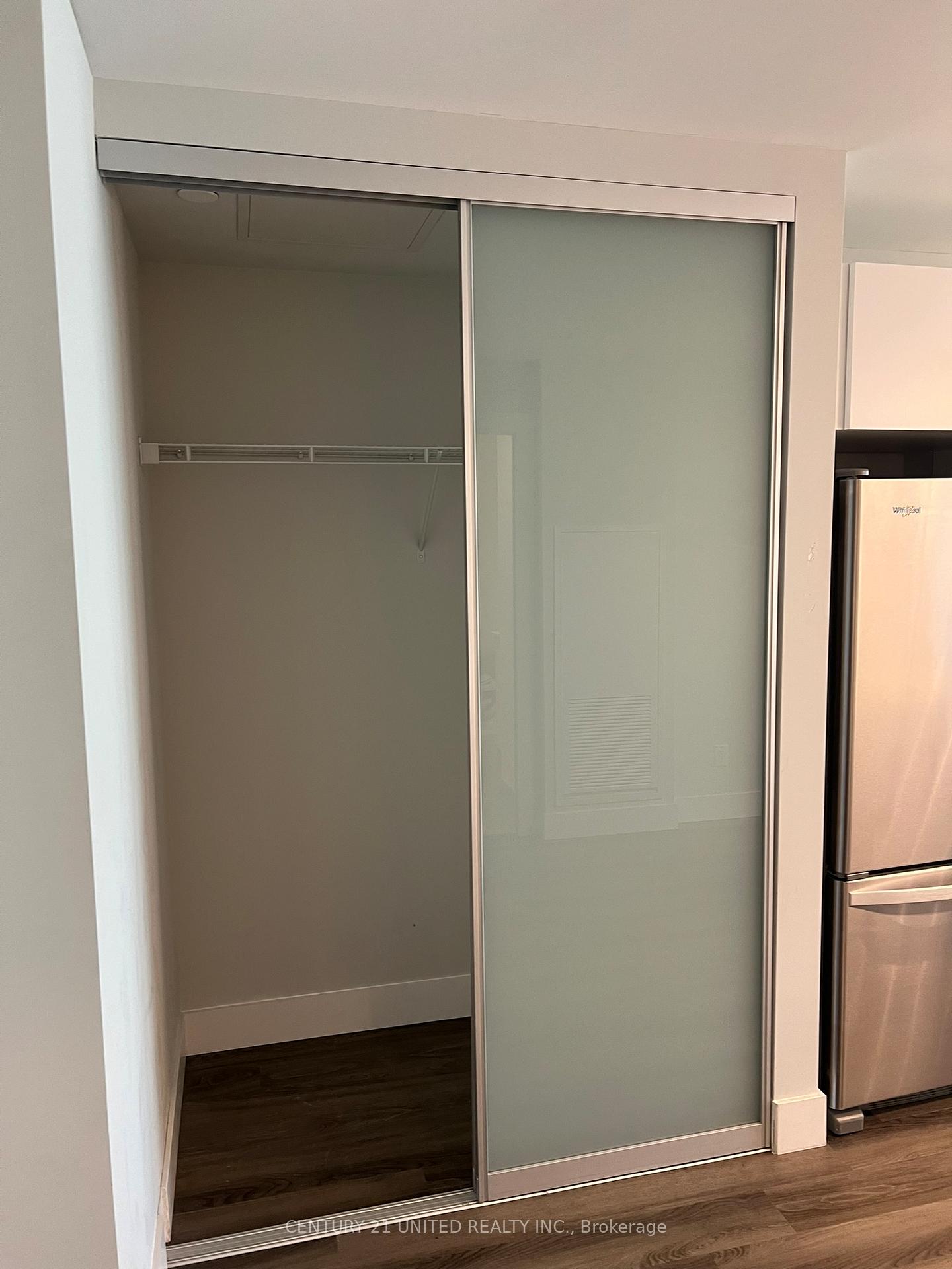 Photo 13 of Unit 1017, 80 Bond Street E, Oshawa, Central — HOMEH