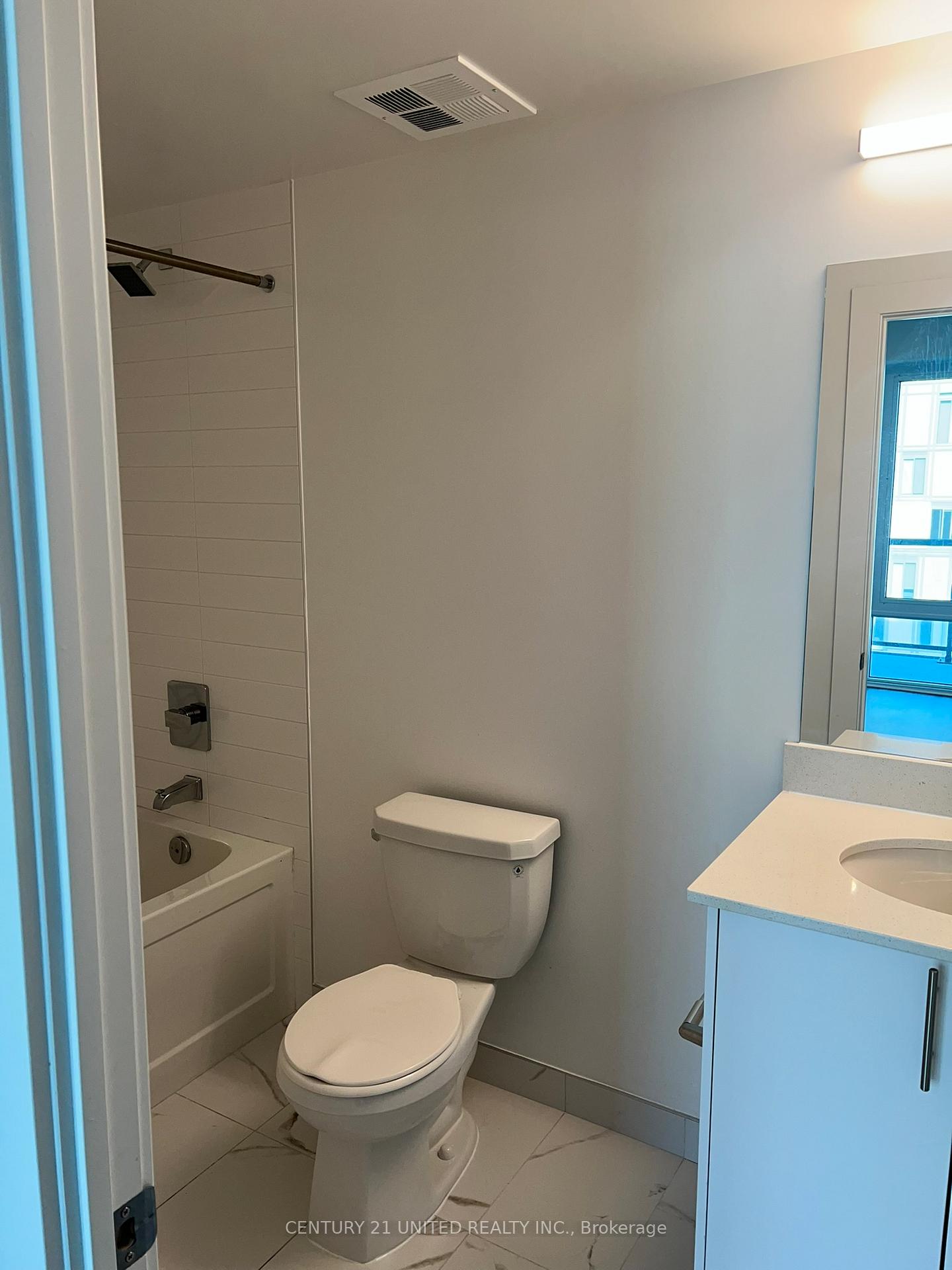 Photo 11 of Unit 1017, 80 Bond Street E, Oshawa, Central — HOMEH