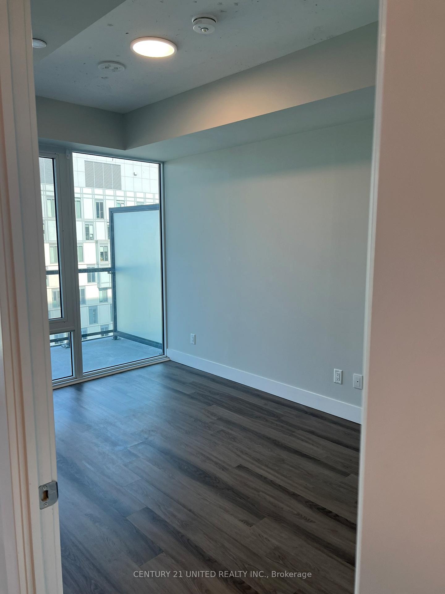 Photo 14 of Unit 1017, 80 Bond Street E, Oshawa, Central — HOMEH