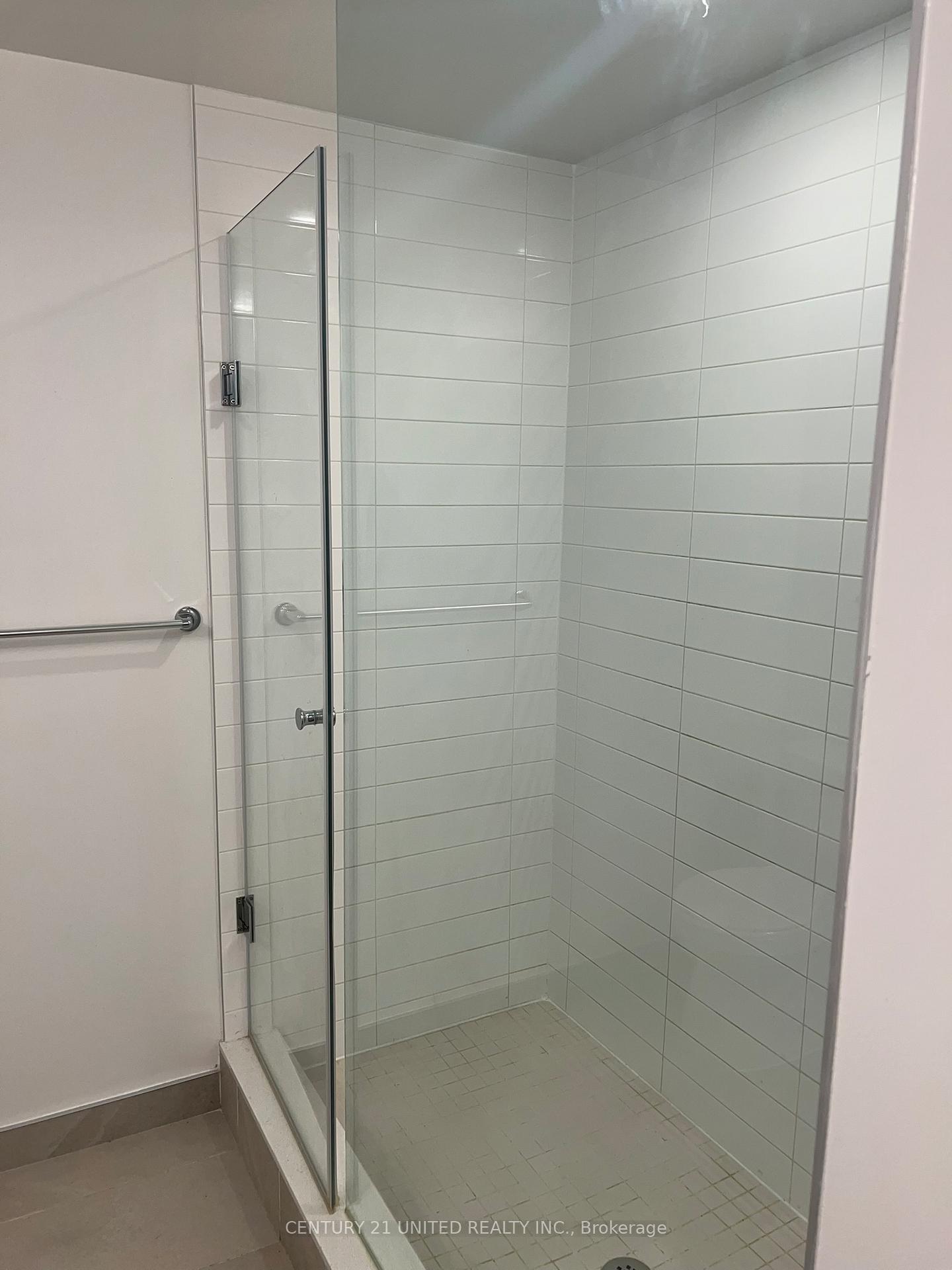 Photo 17 of Unit 1017, 80 Bond Street E, Oshawa, Central — HOMEH