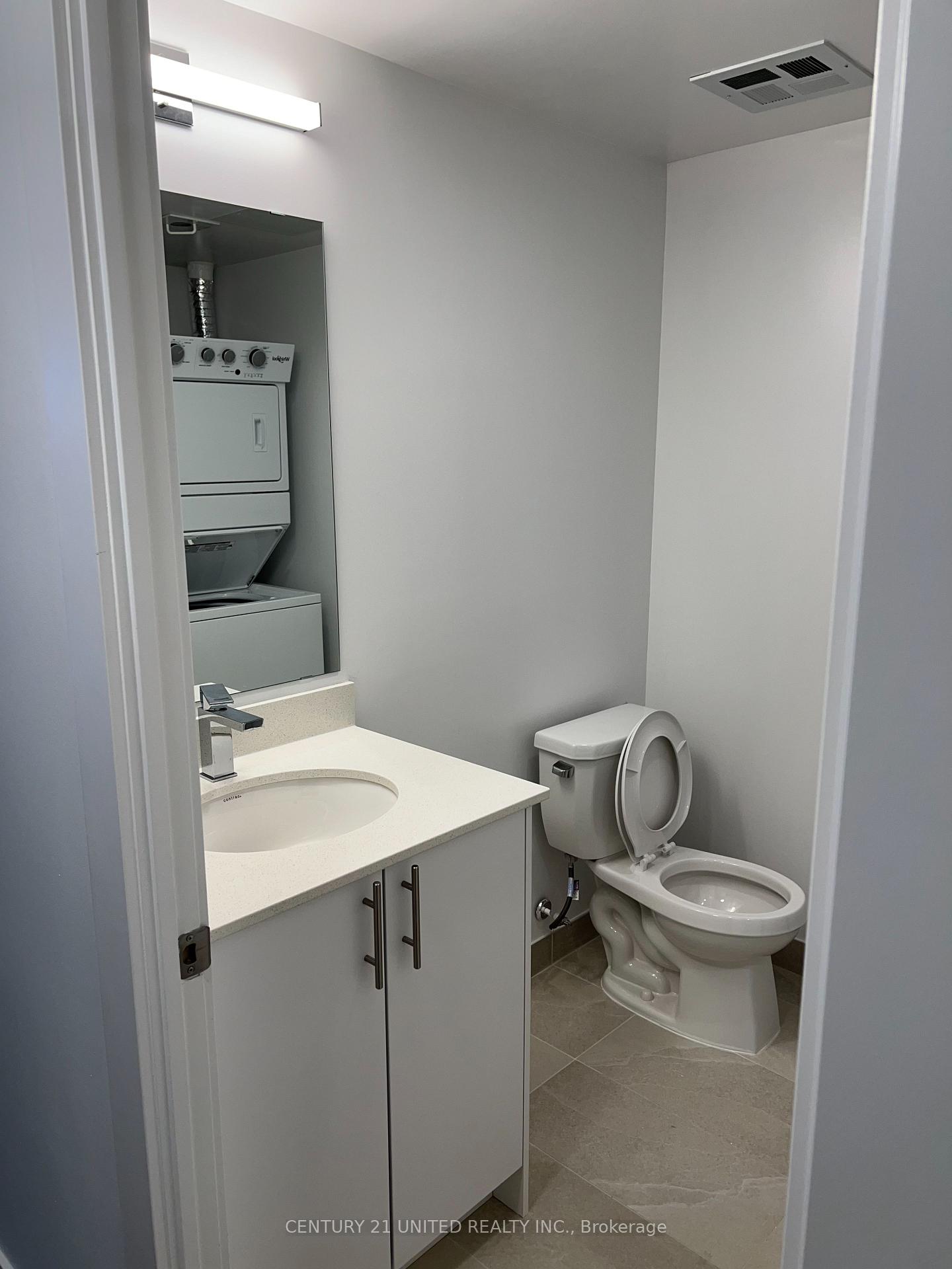Photo 5 of Unit 304, 80 Bond Street E, Oshawa, Central — HOMEH