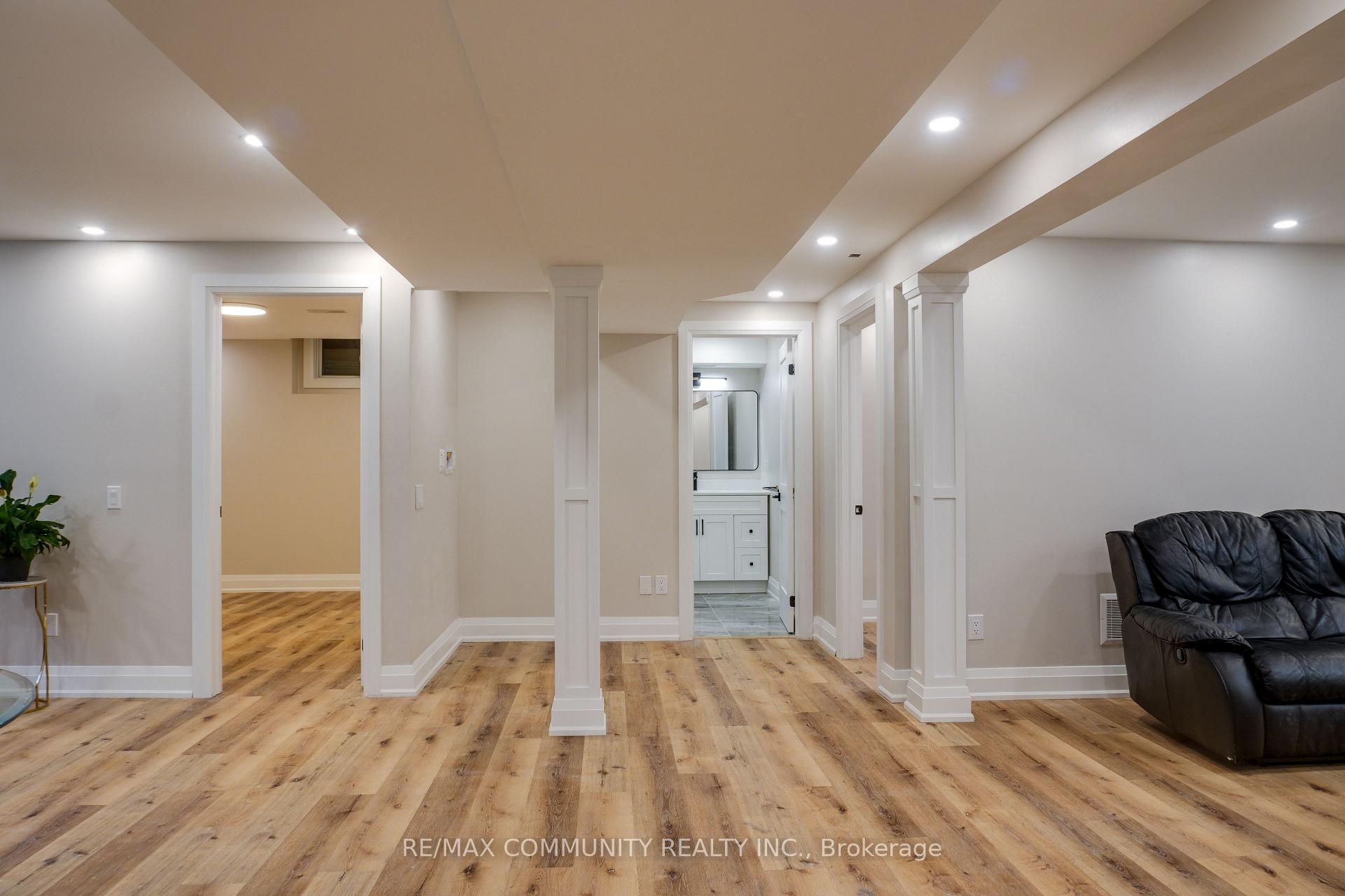 Photo 10 of 117 Losino Street, Caledon, Rural Caledon — HOMEH