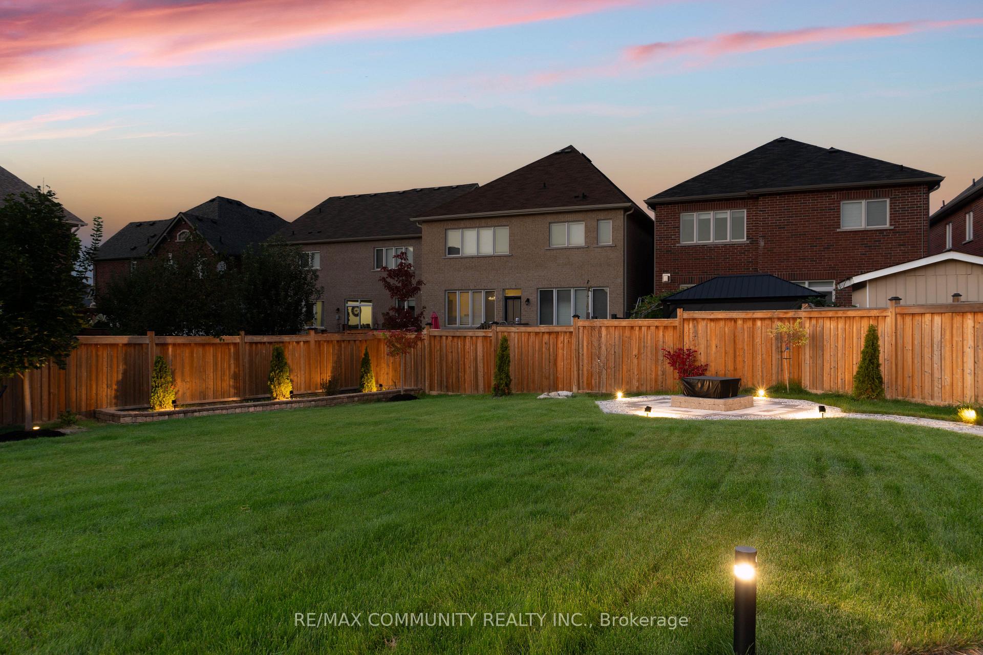 Photo 21 of 117 Losino Street, Caledon, Rural Caledon — HOMEH