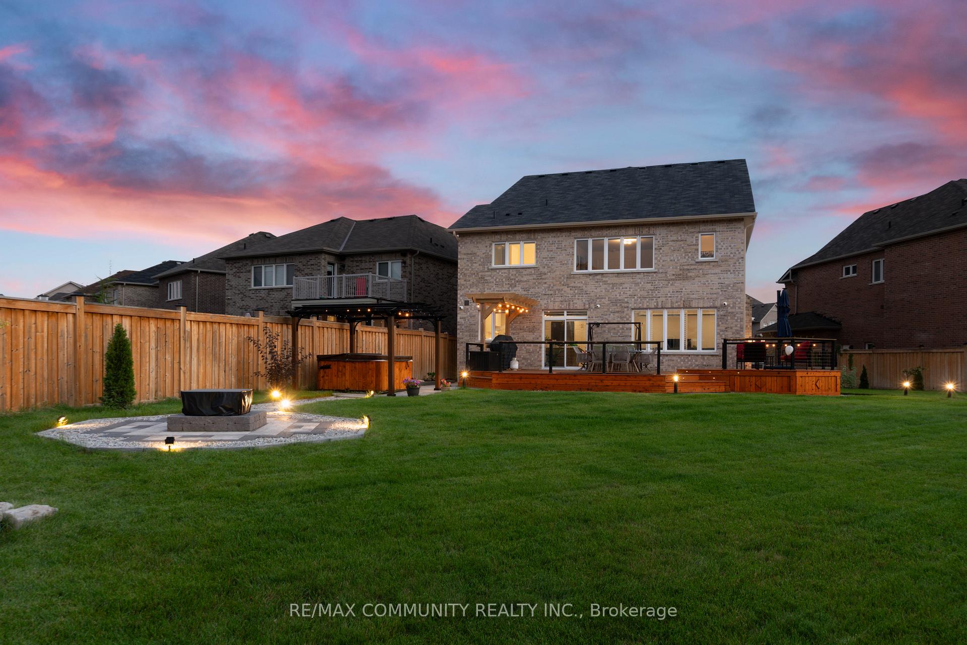 Photo 25 of 117 Losino Street, Caledon, Rural Caledon — HOMEH