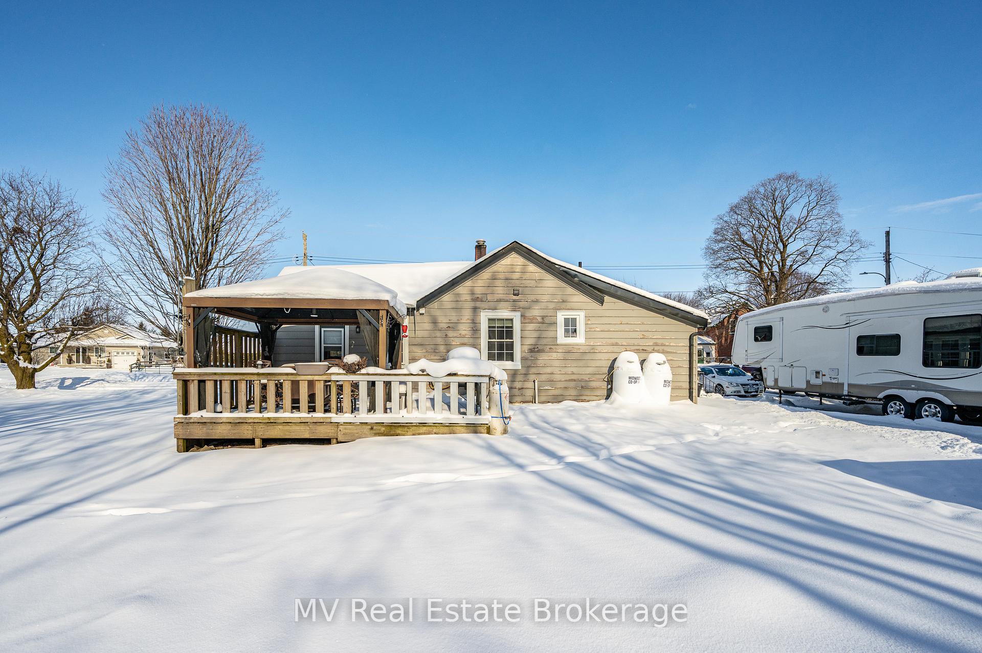 Photo 32 of 3046 Station Road, Howick — HOMEH