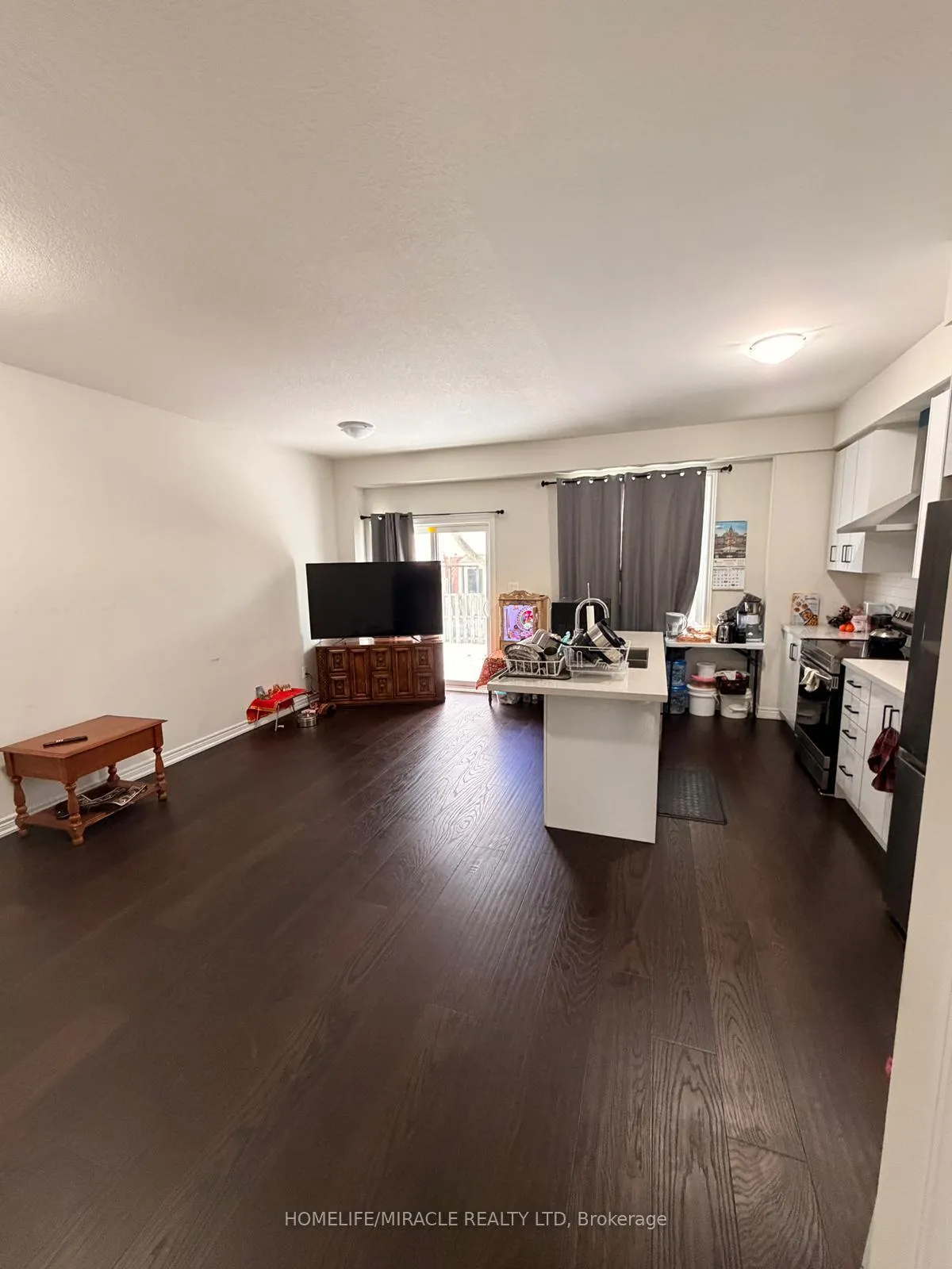 Photo 2 of 11 Genoa Drive, Hamilton, Ryckmans — HOMEH