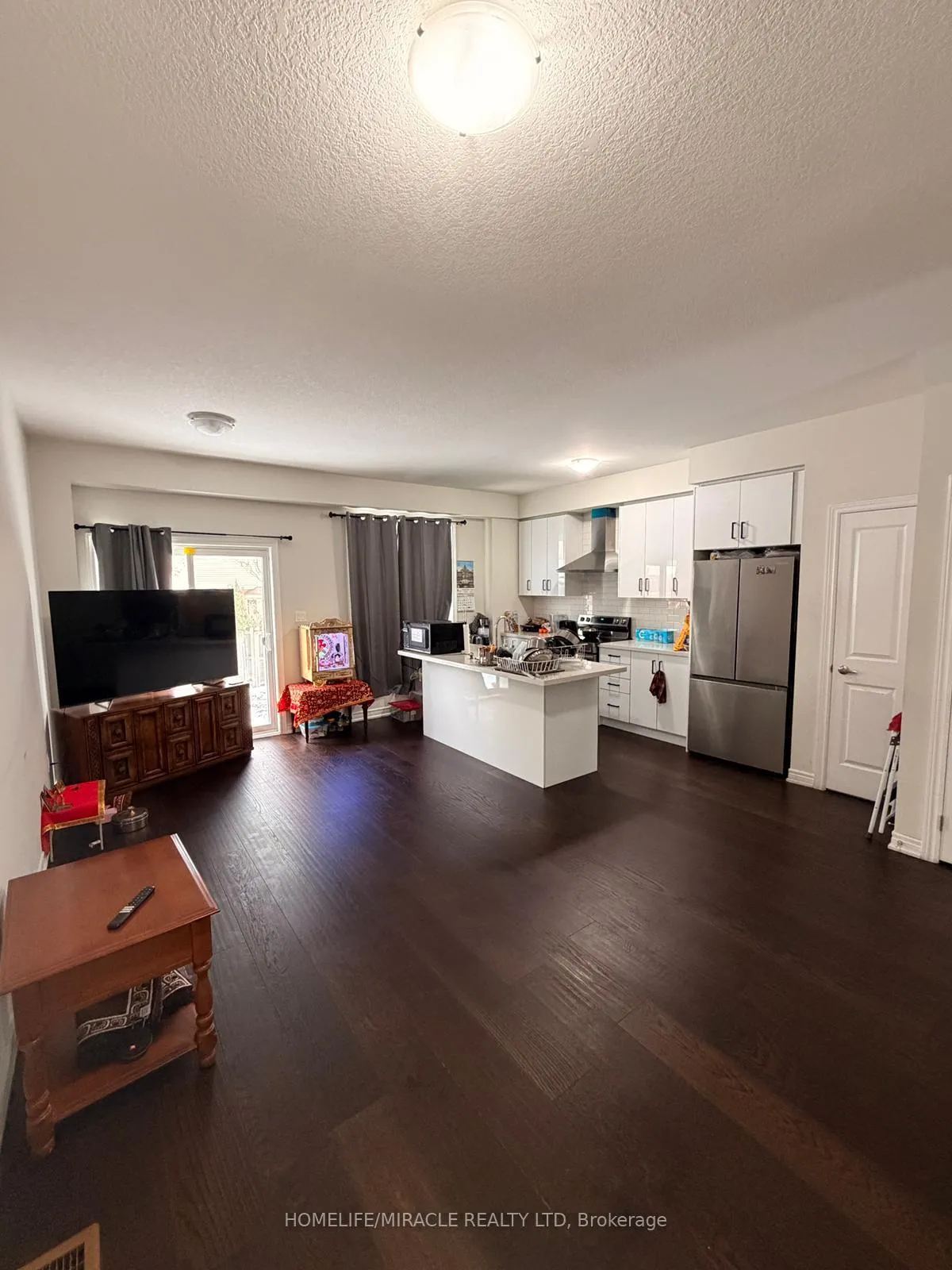 Photo 3 of 11 Genoa Drive, Hamilton, Ryckmans — HOMEH