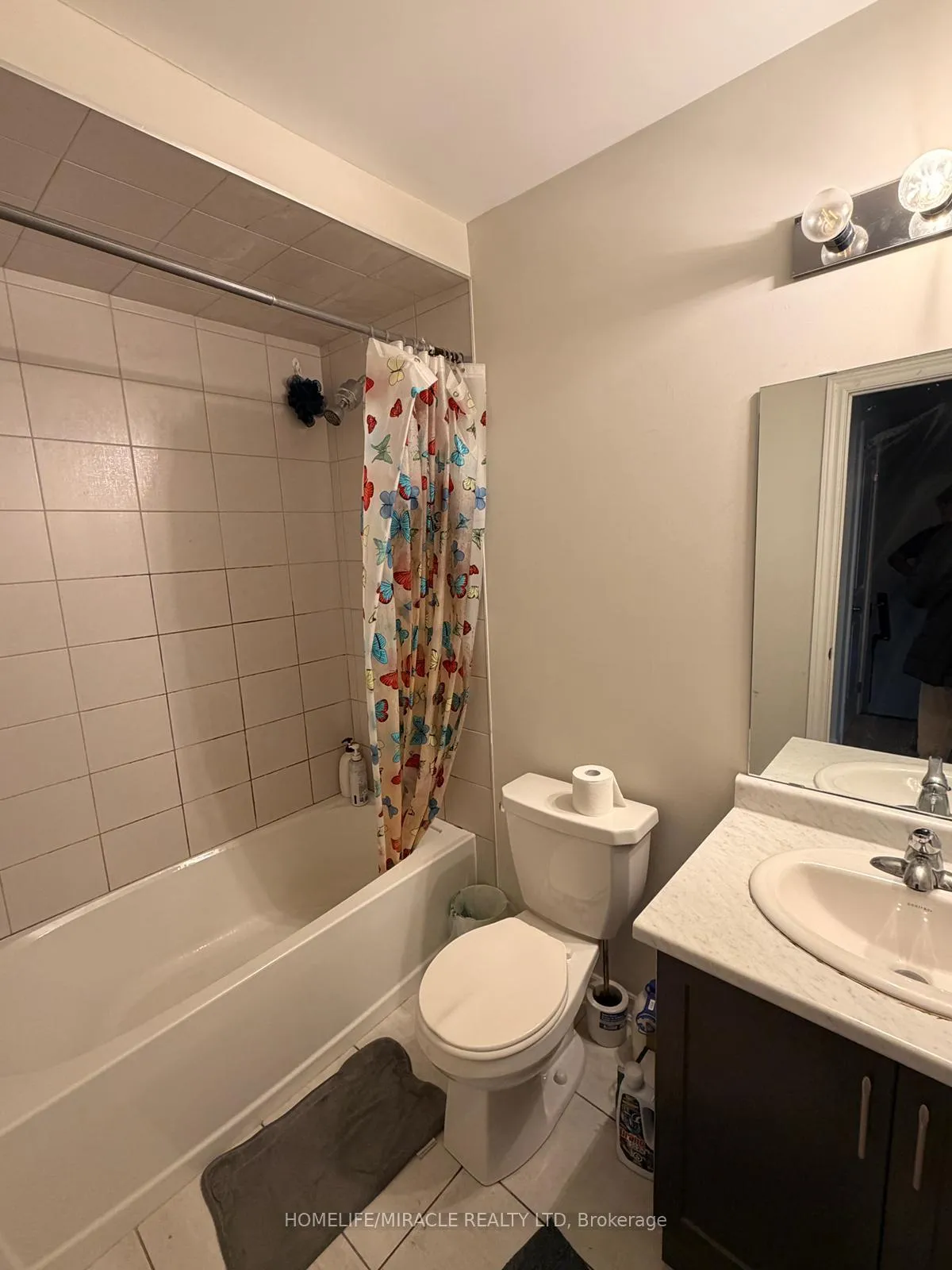 Photo 10 of 11 Genoa Drive, Hamilton, Ryckmans — HOMEH