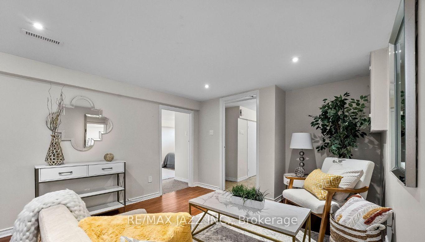 Photo 10 of Unit Lower, 357 Dovedale Drive, Whitby, Downtown Whitby — HOMEH