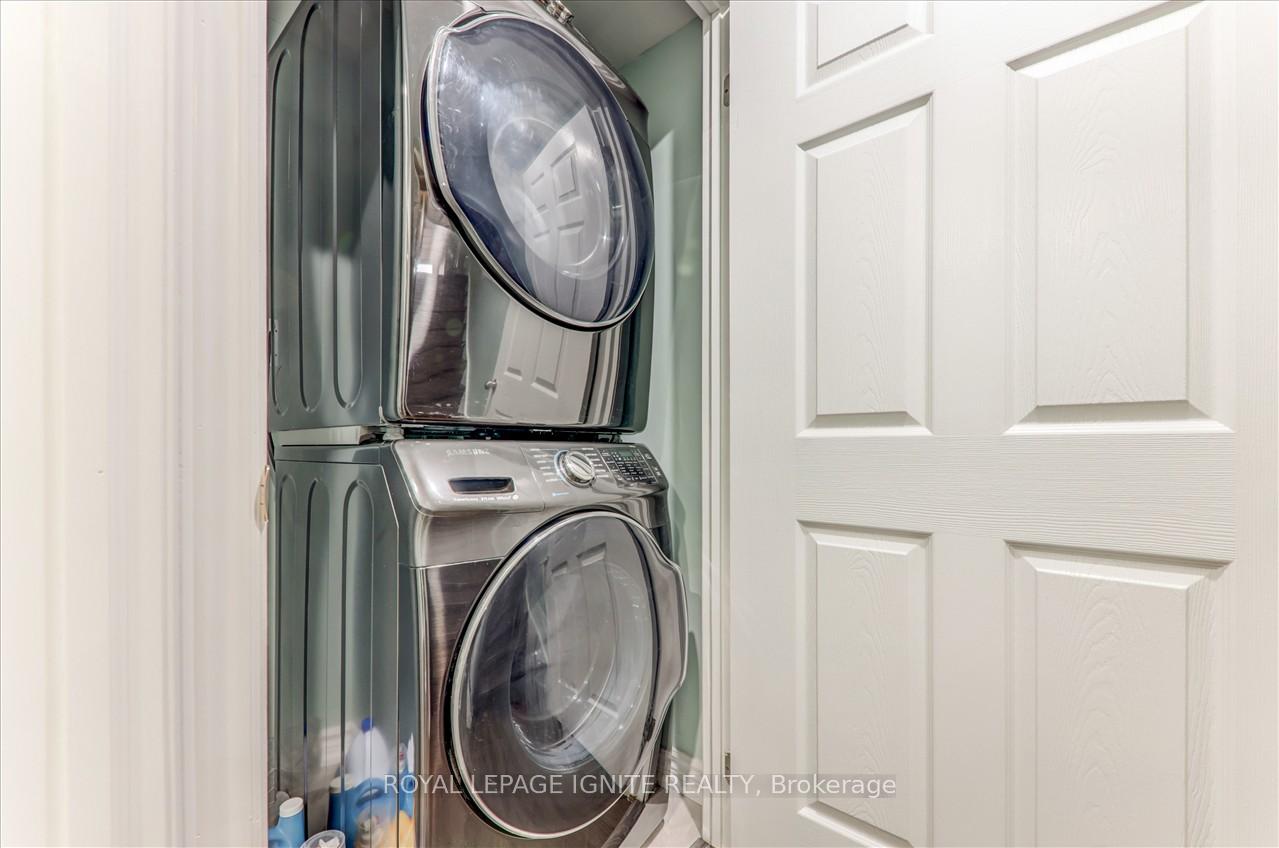 Photo 3 of Unit Bsmt, 104 Charles Brown Road, Markham, Cedarwood — HOMEH