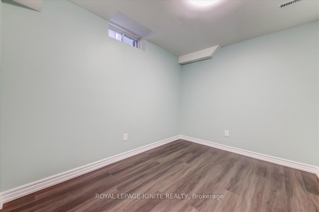 Photo 10 of Unit Bsmt, 104 Charles Brown Road, Markham, Cedarwood — HOMEH