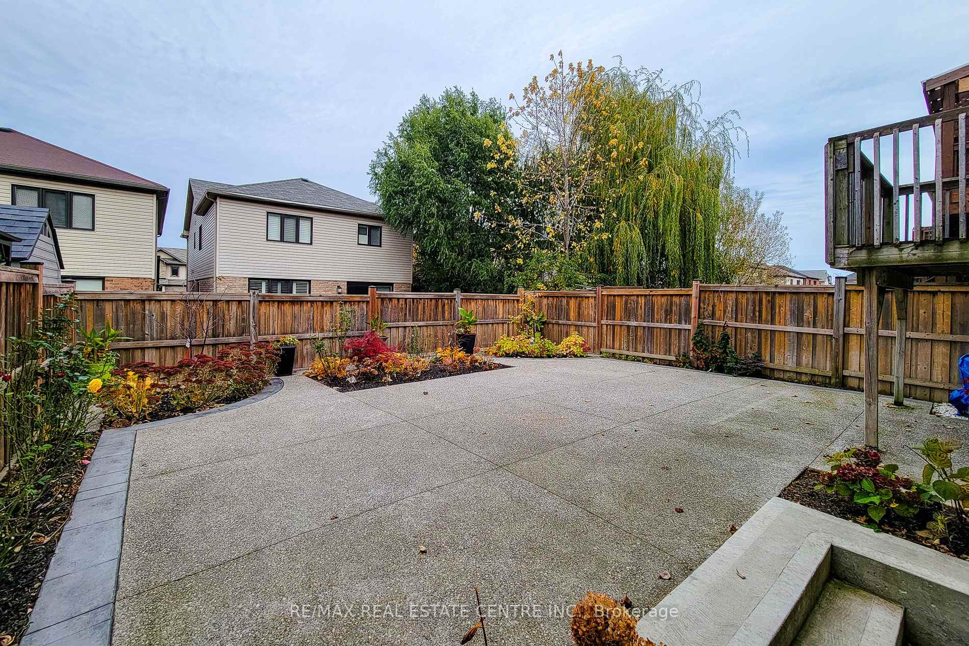 Photo 7 of Unit BSMT, 93 Crafter Crescent, Hamilton, Stoney Creek — HOMEH