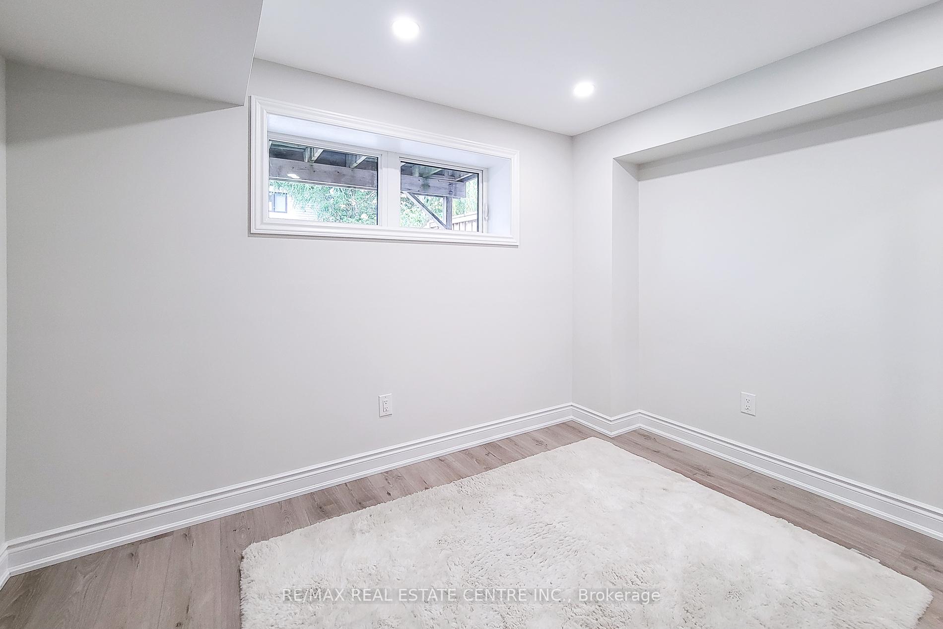 Photo 10 of Unit BSMT, 93 Crafter Crescent, Hamilton, Stoney Creek — HOMEH