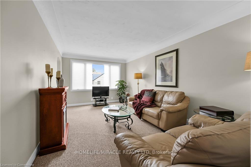 Photo 10 of 344 Talbot Street, Hamilton, McQuesten — HOMEH