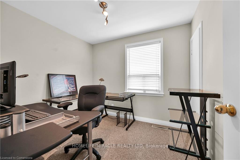 Photo 11 of 344 Talbot Street, Hamilton, McQuesten — HOMEH