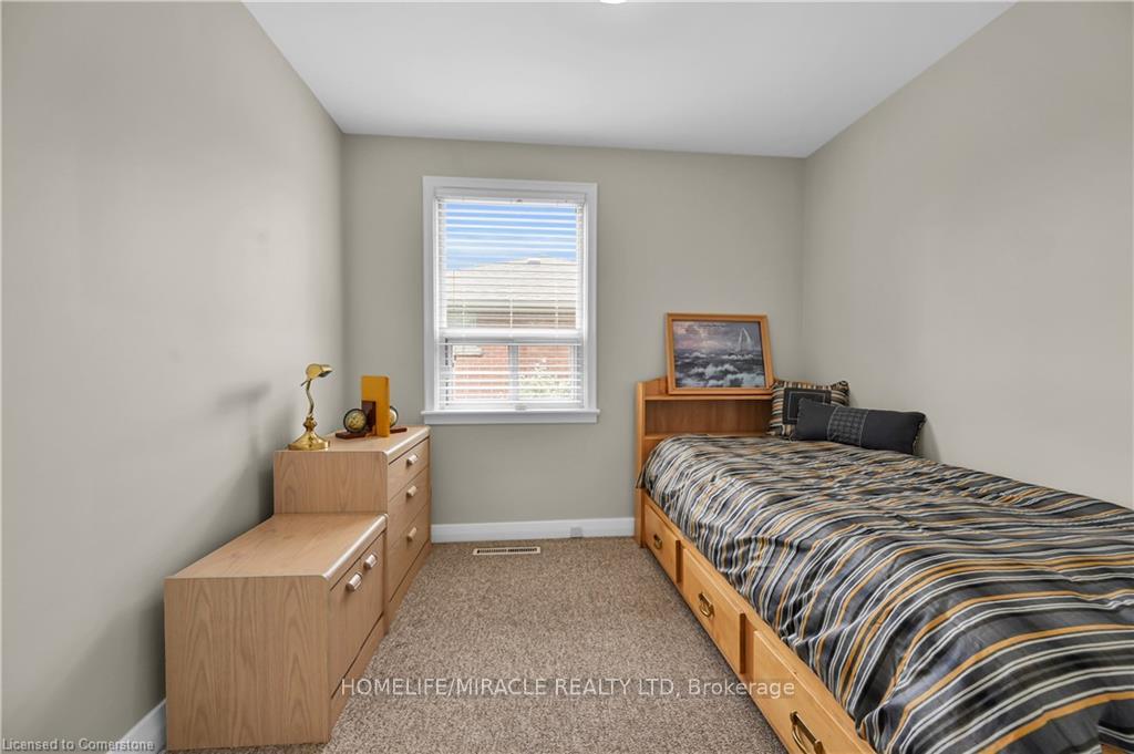 Photo 12 of 344 Talbot Street, Hamilton, McQuesten — HOMEH