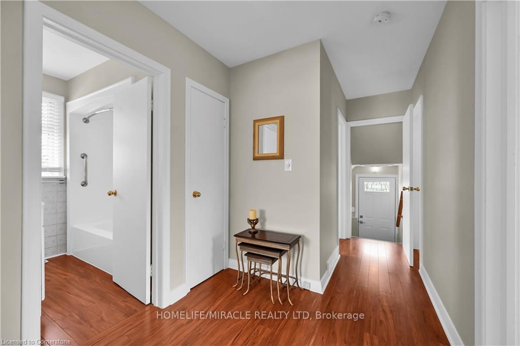 Photo 16 of 344 Talbot Street, Hamilton, McQuesten — HOMEH