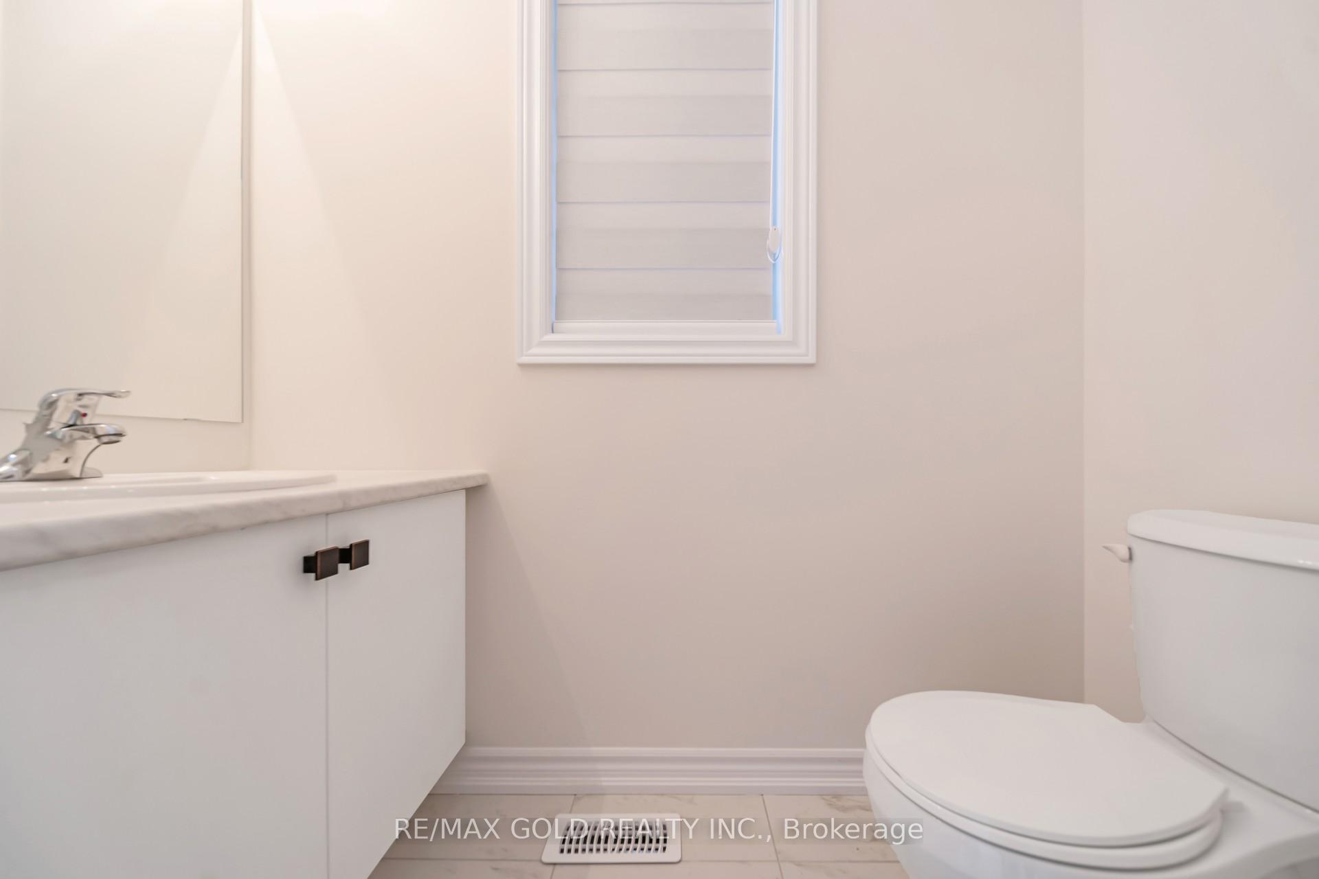 Photo 5 of 41 Prudhoe Terrace, Barrie, Rural Barrie Southeast — HOMEH