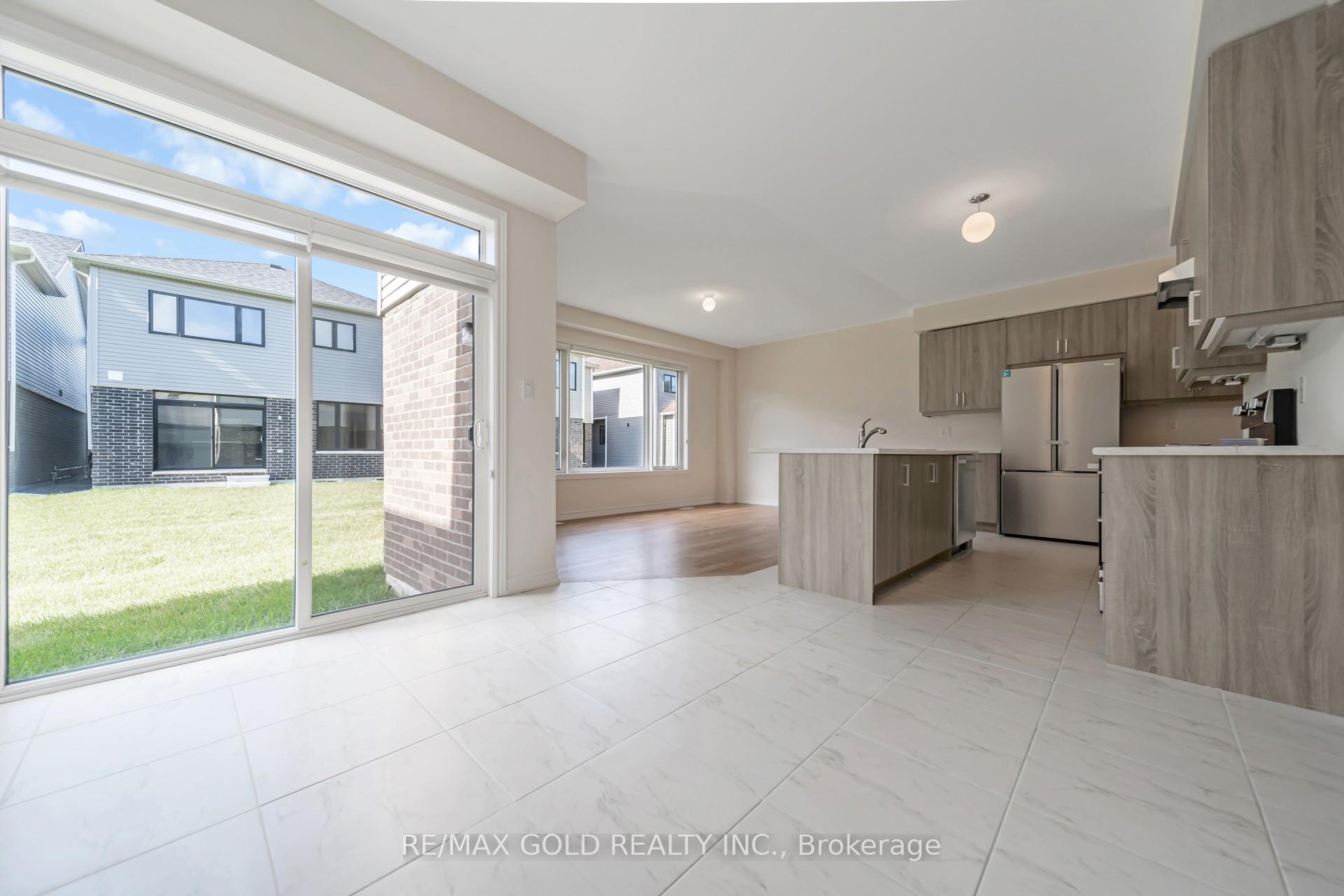 Photo 12 of 41 Prudhoe Terrace, Barrie, Rural Barrie Southeast — HOMEH
