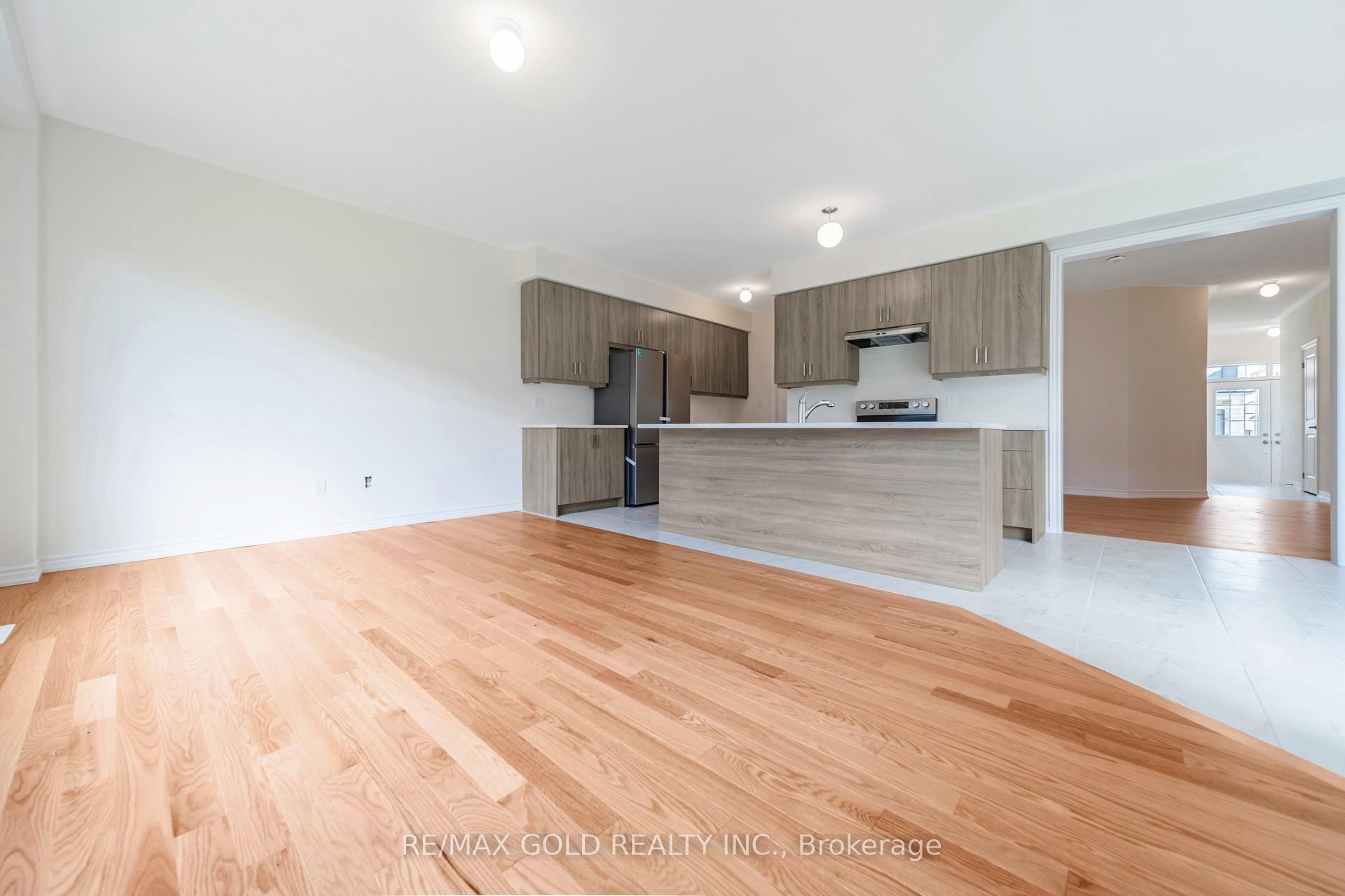 Photo 14 of 41 Prudhoe Terrace, Barrie, Rural Barrie Southeast — HOMEH