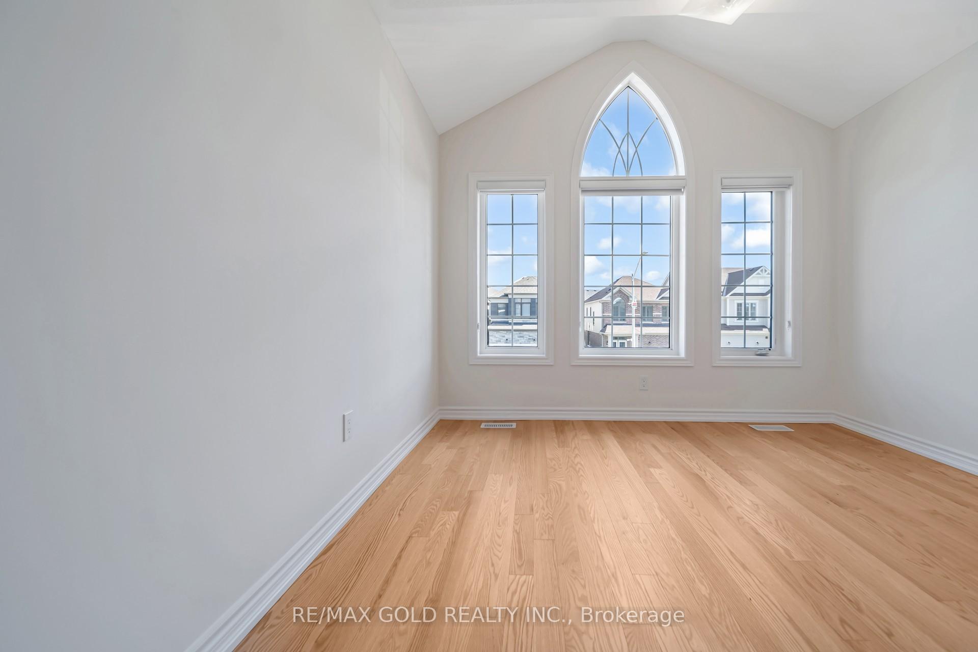 Photo 26 of 41 Prudhoe Terrace, Barrie, Rural Barrie Southeast — HOMEH