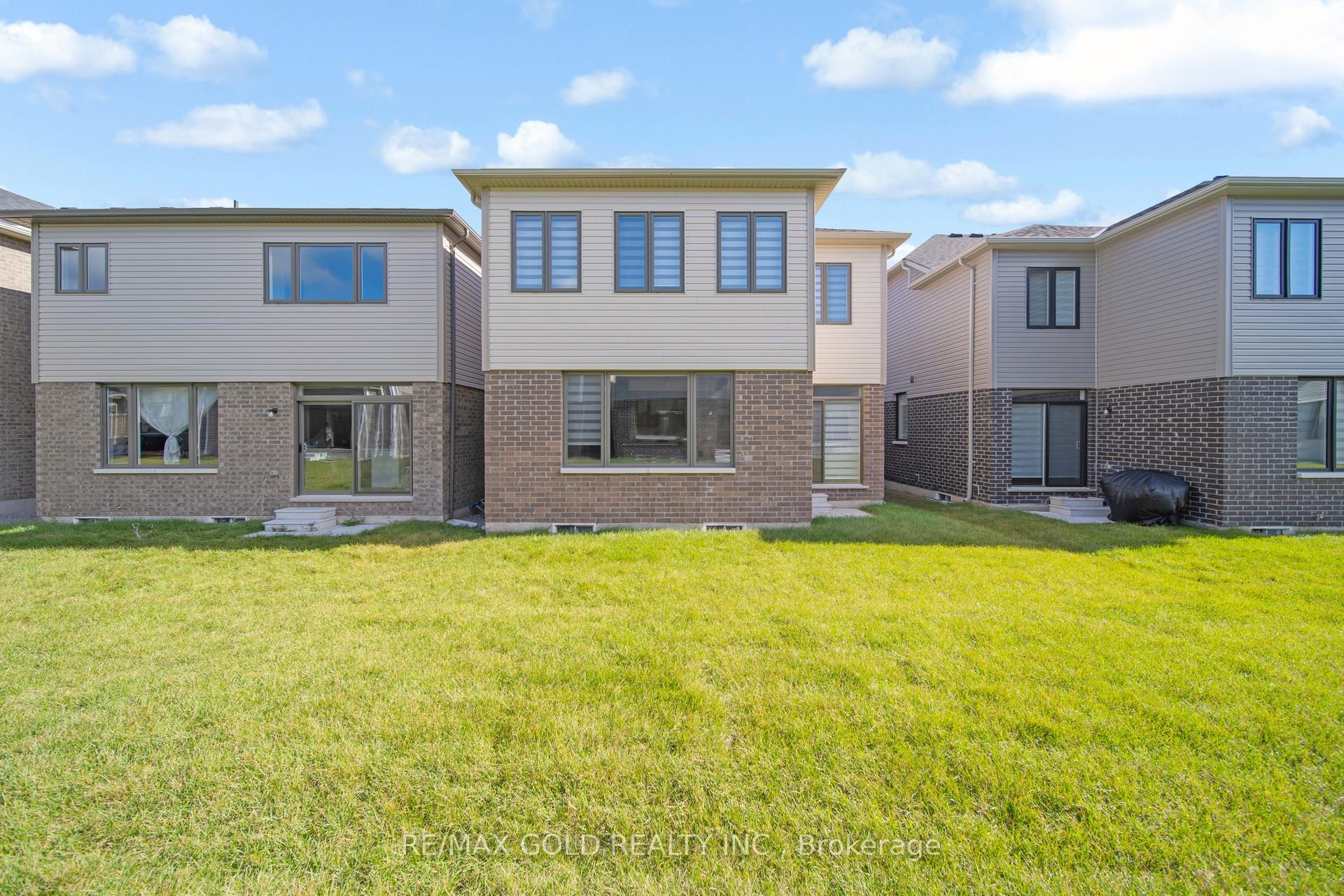 Photo 31 of 41 Prudhoe Terrace, Barrie, Rural Barrie Southeast — HOMEH