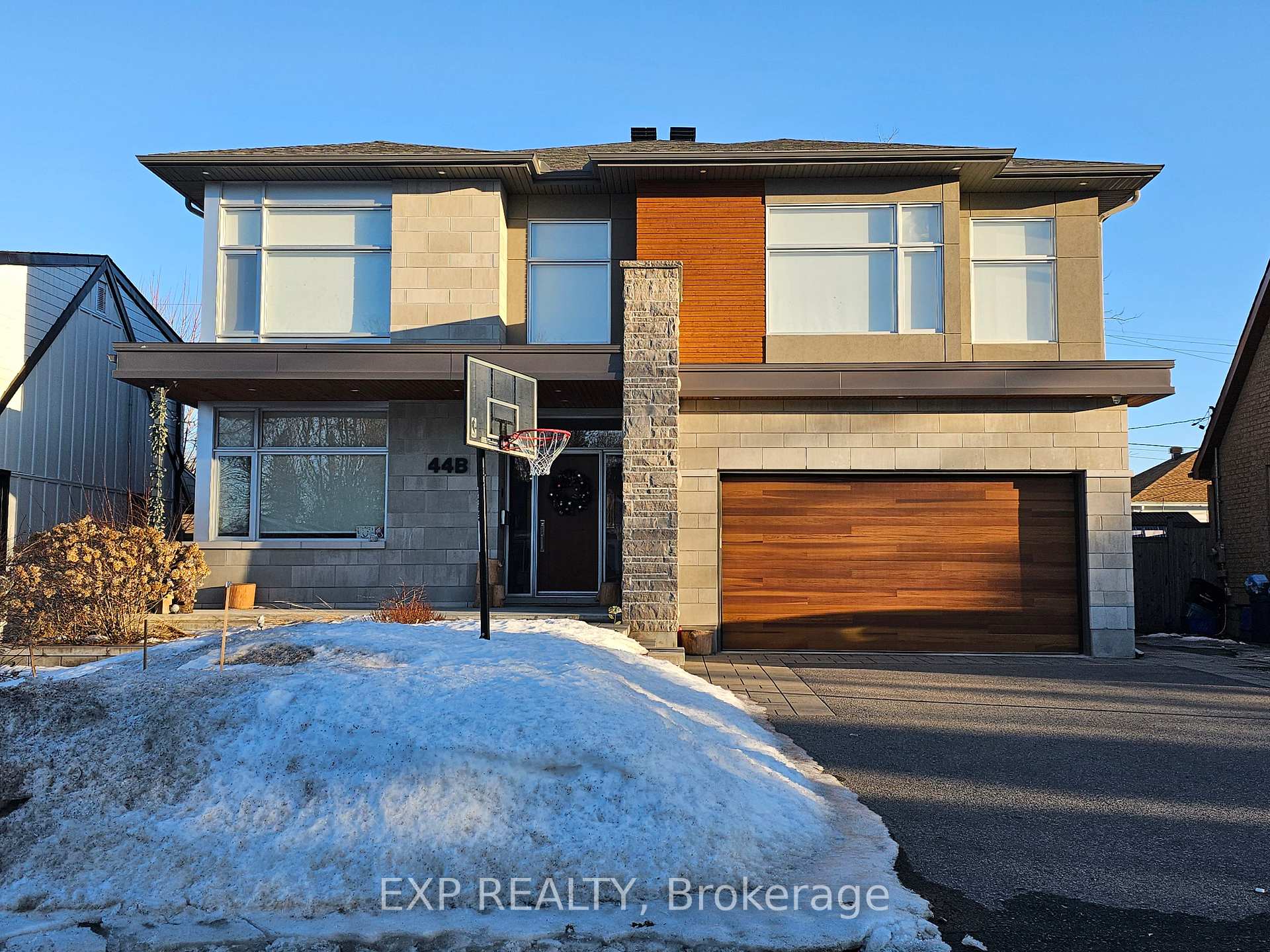 Photo 1 of 44 Tower Road, Ottawa, Meadowlands/St. Claire Gardens — HOMEH